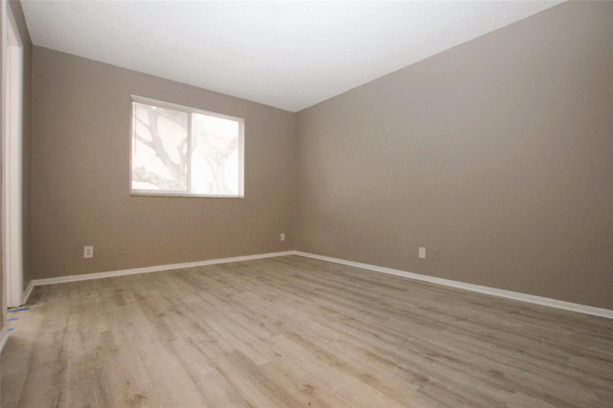 704 Gardens Drive 204