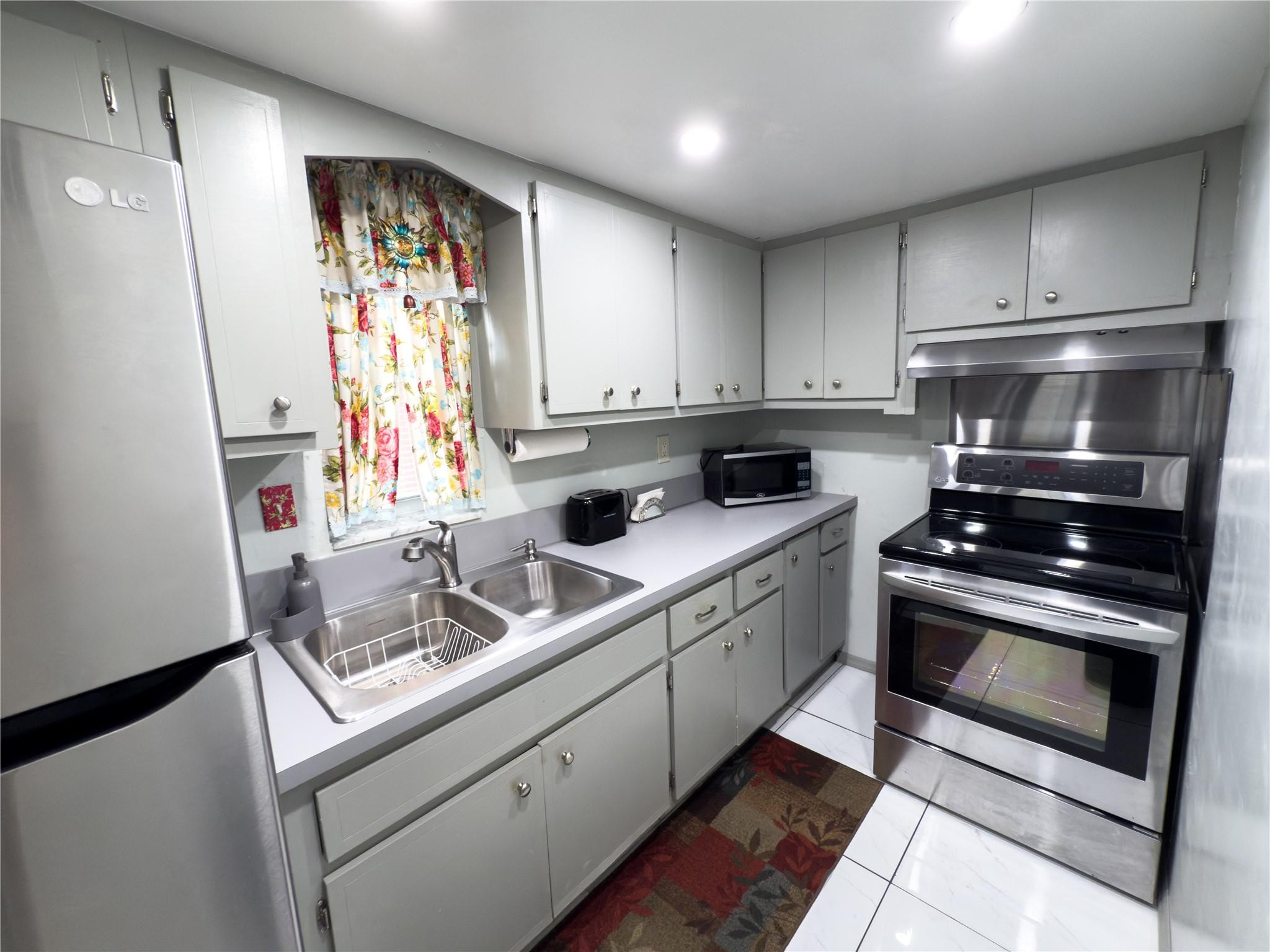 3201 NE 14th Street Causeway 505