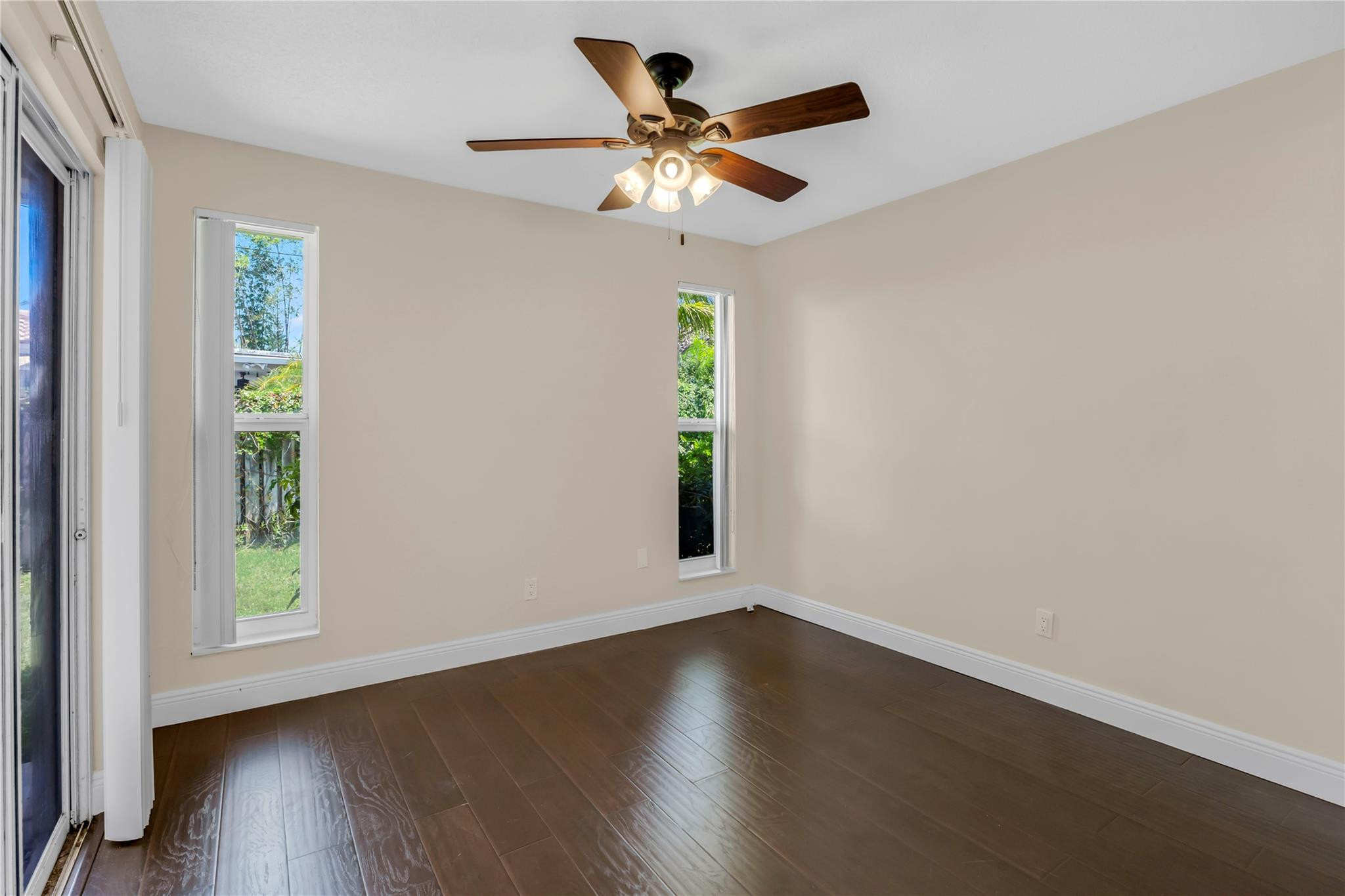 8592 NW 7th Street