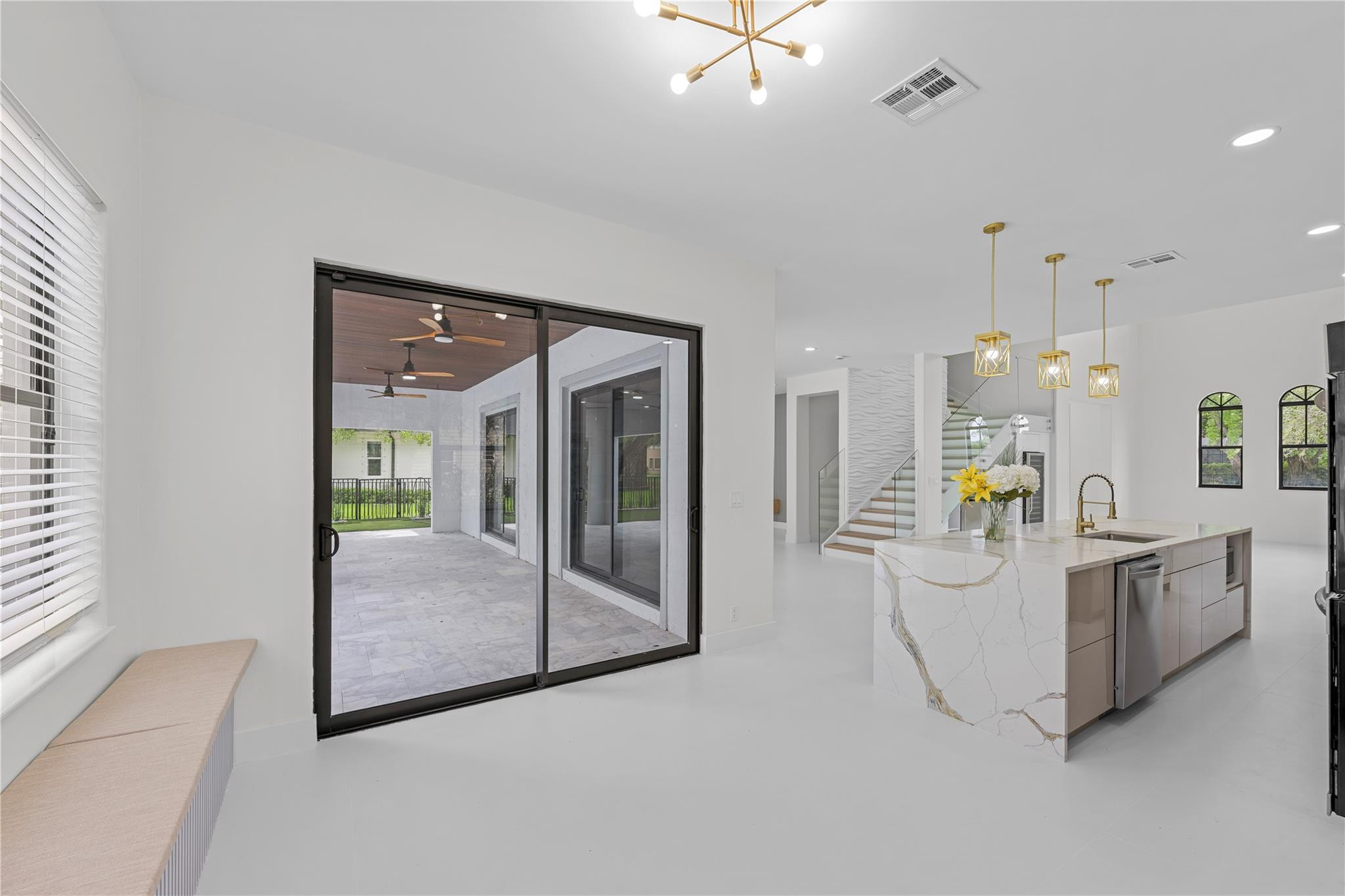 7582 NW 127th Manor