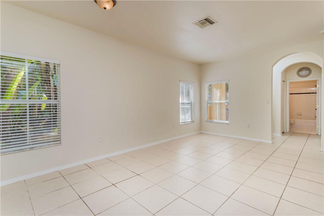 3481 Merrick Lane 301