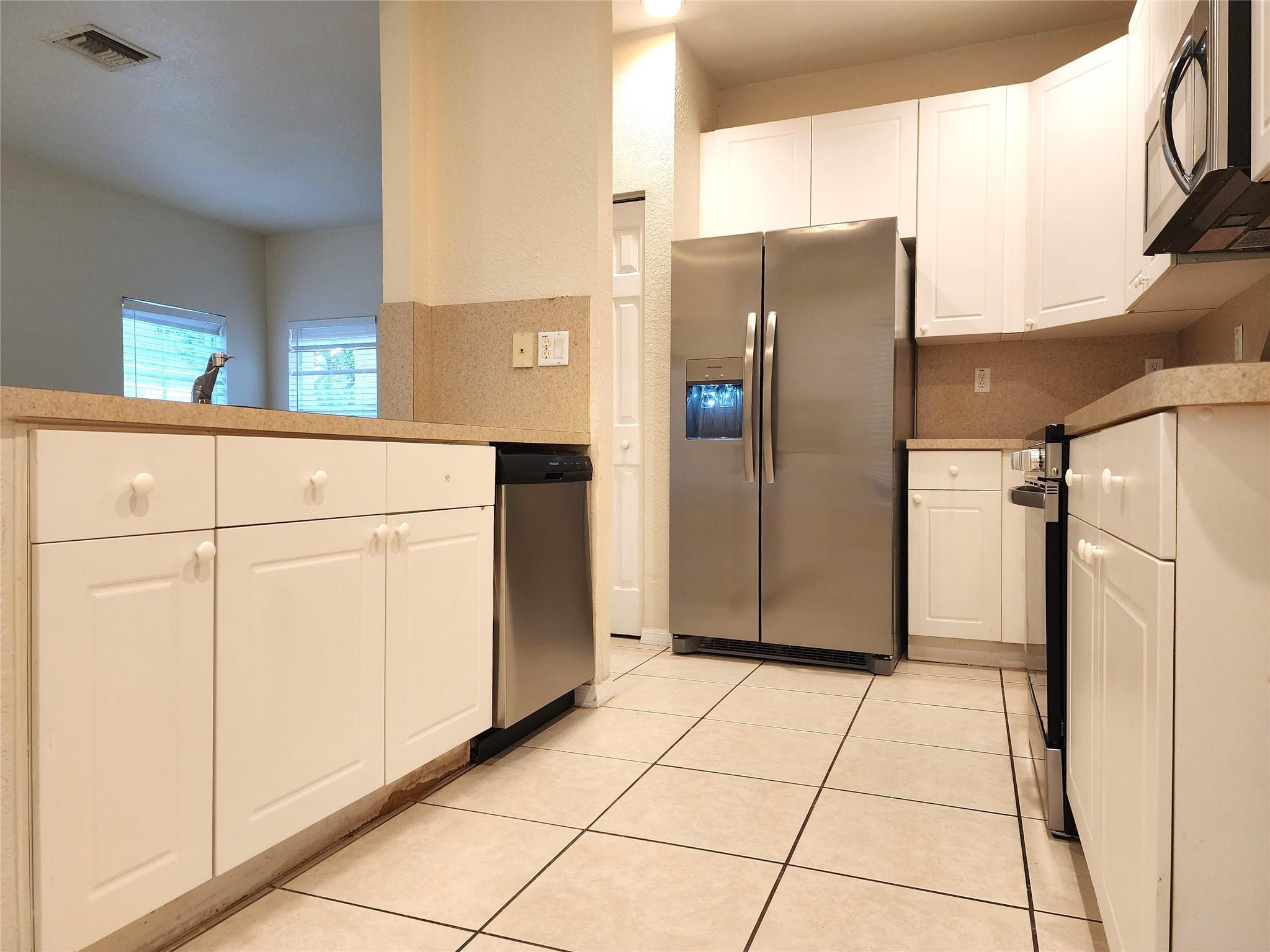 3481 Merrick Lane 301
