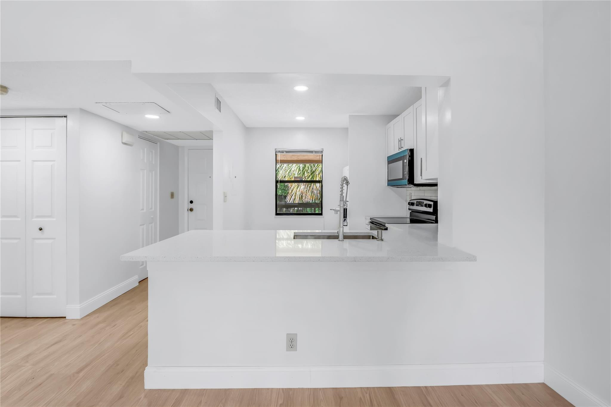 3211 S Carambola Circle 23106