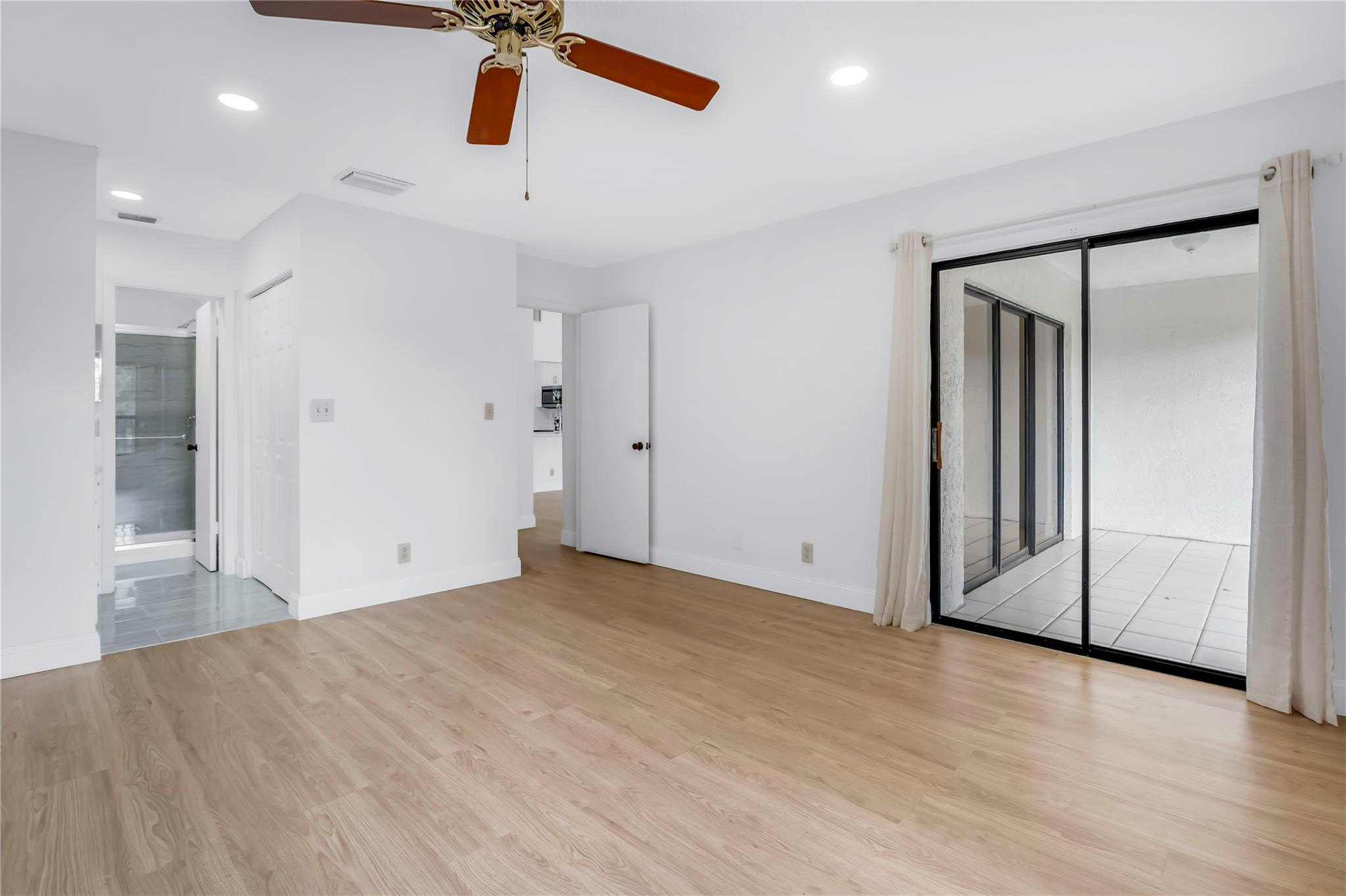 3211 S Carambola Circle 23106