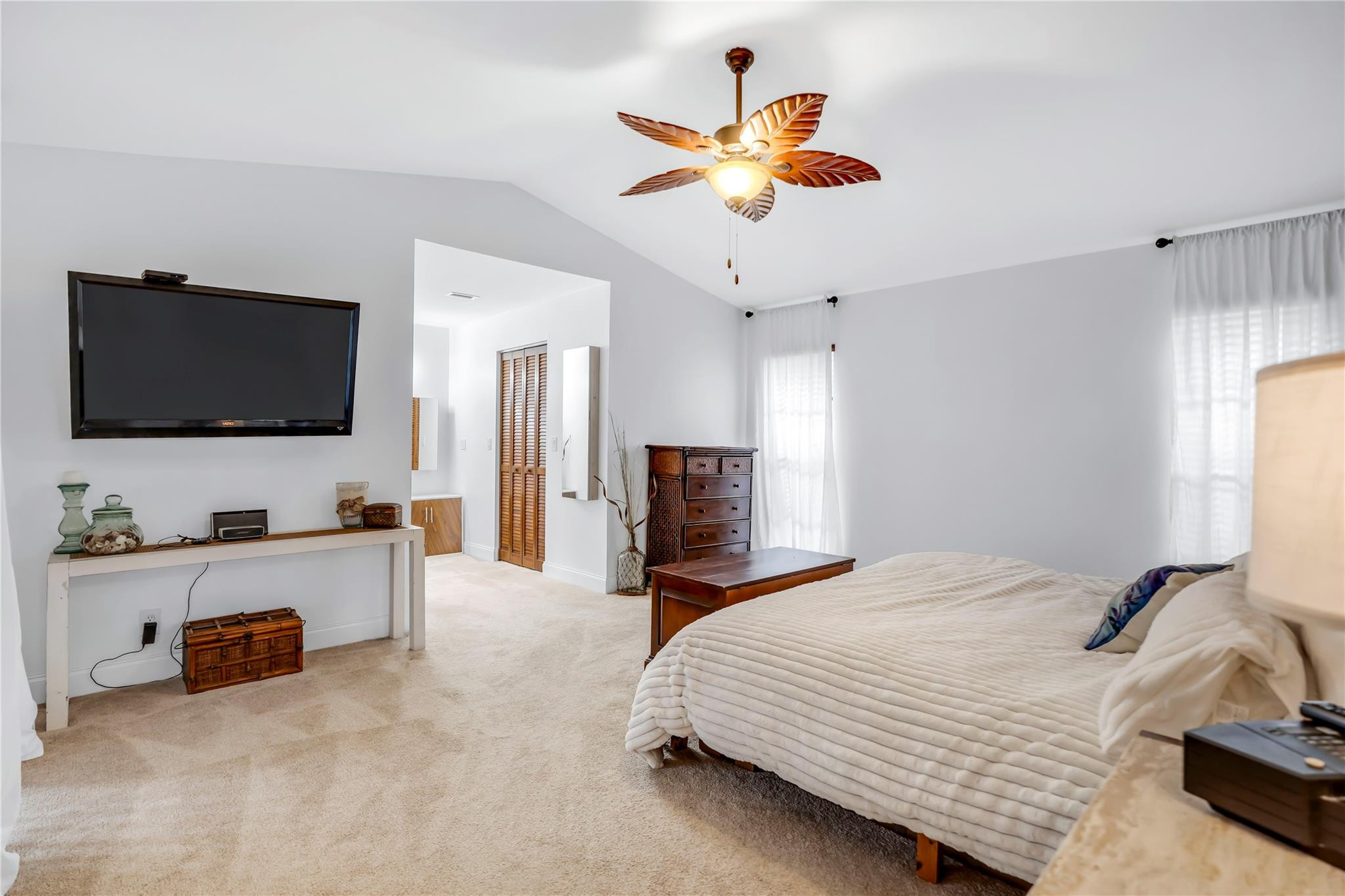 9680 NW 10th Court