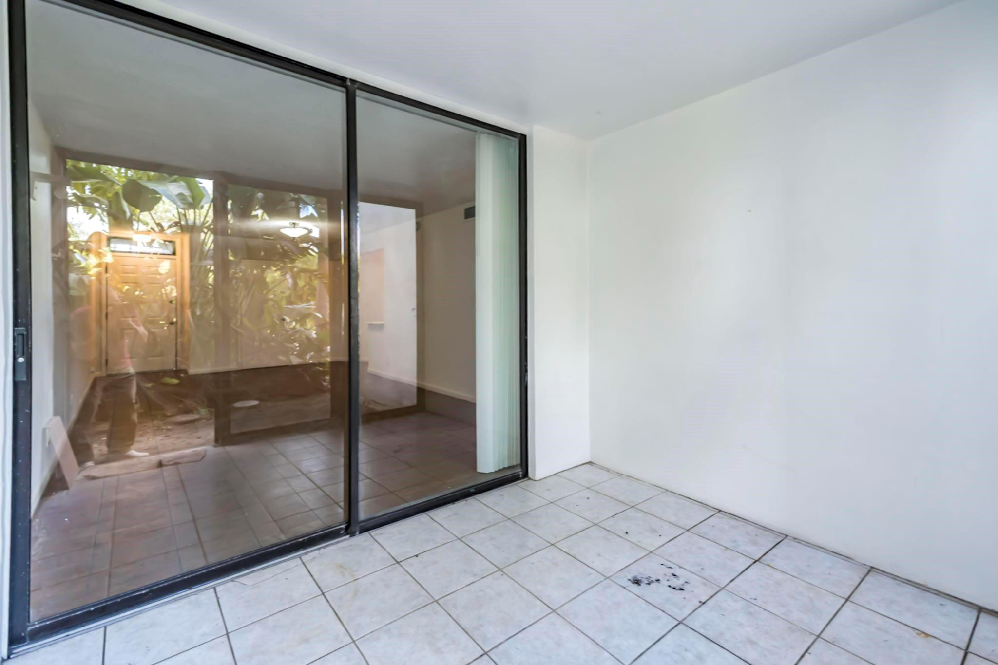 210 Lake Pointe Drive 103