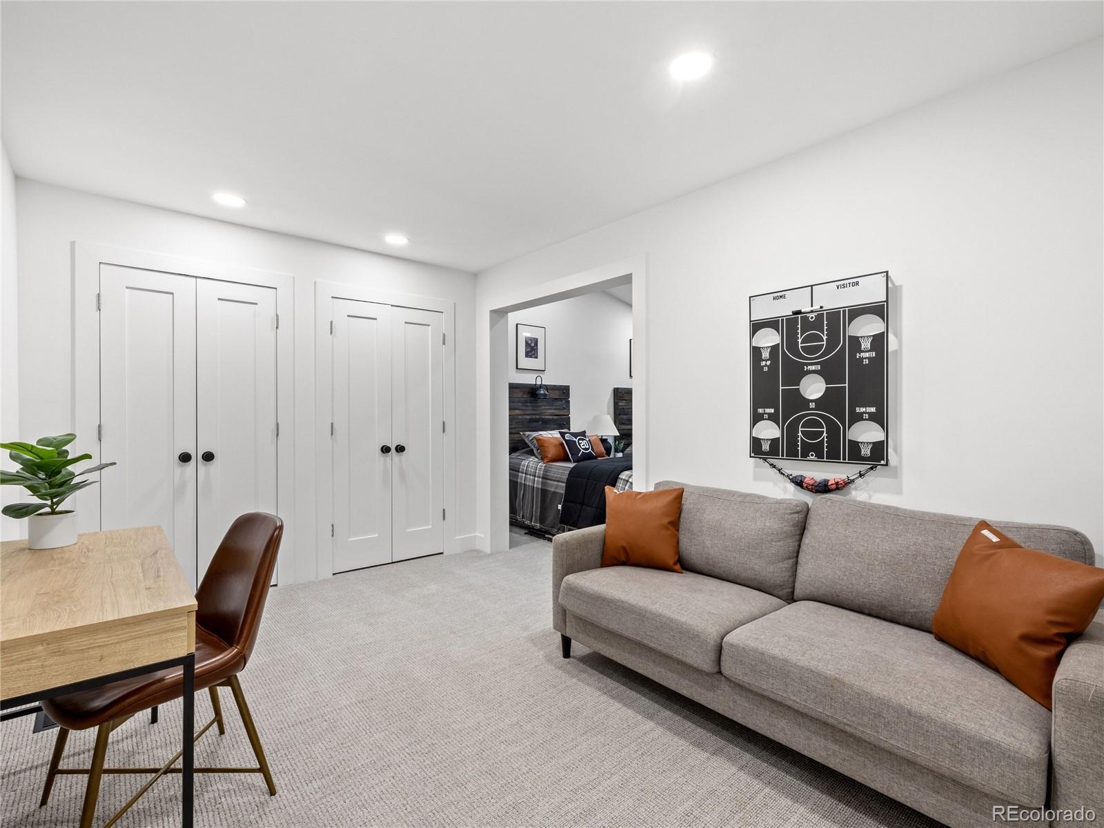 32382 Meadow Mountain Road