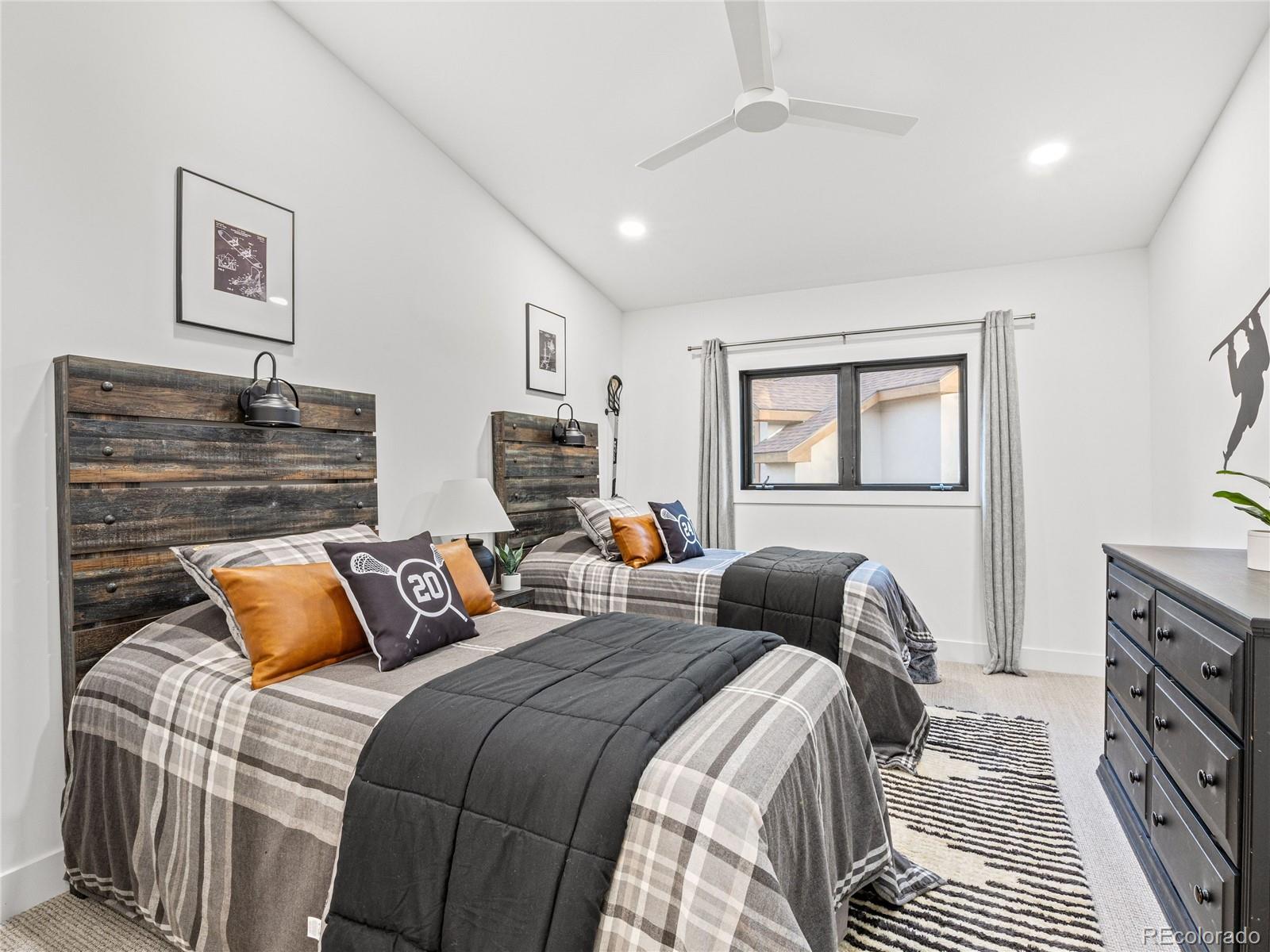 32382 Meadow Mountain Road