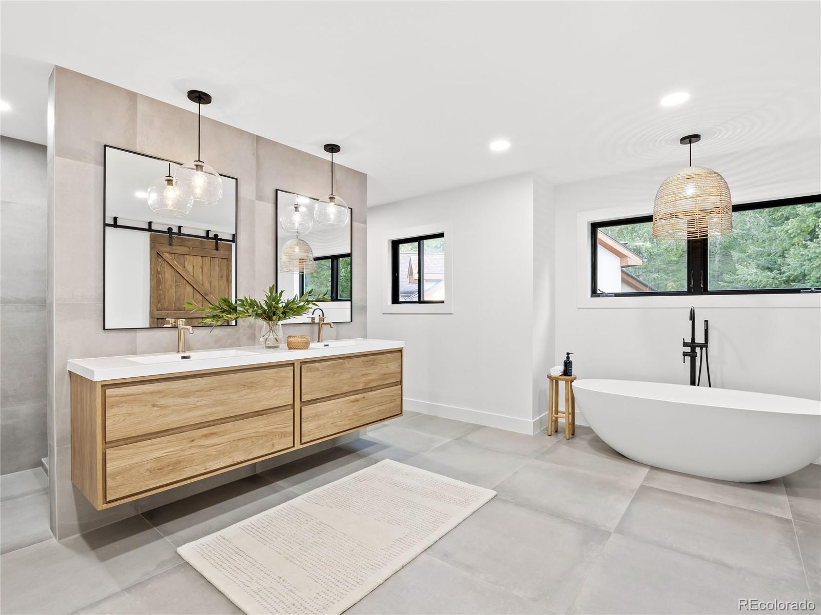 32382 Meadow Mountain Road