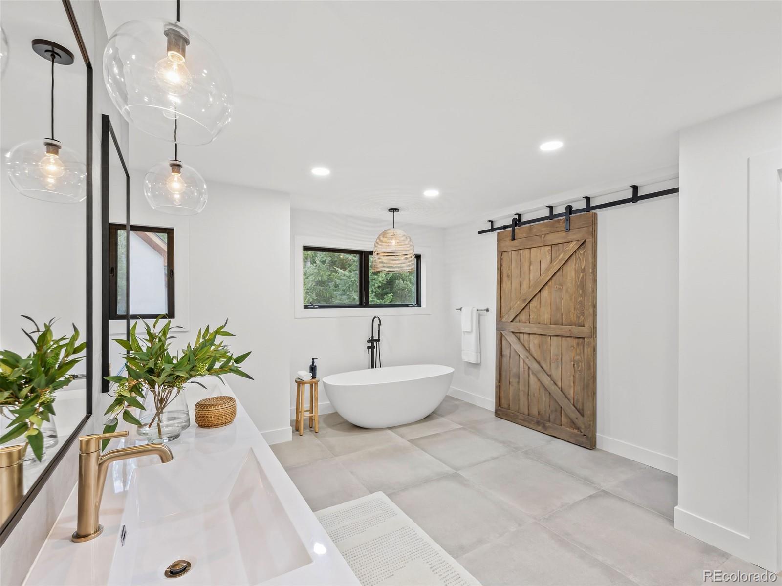 32382 Meadow Mountain Road