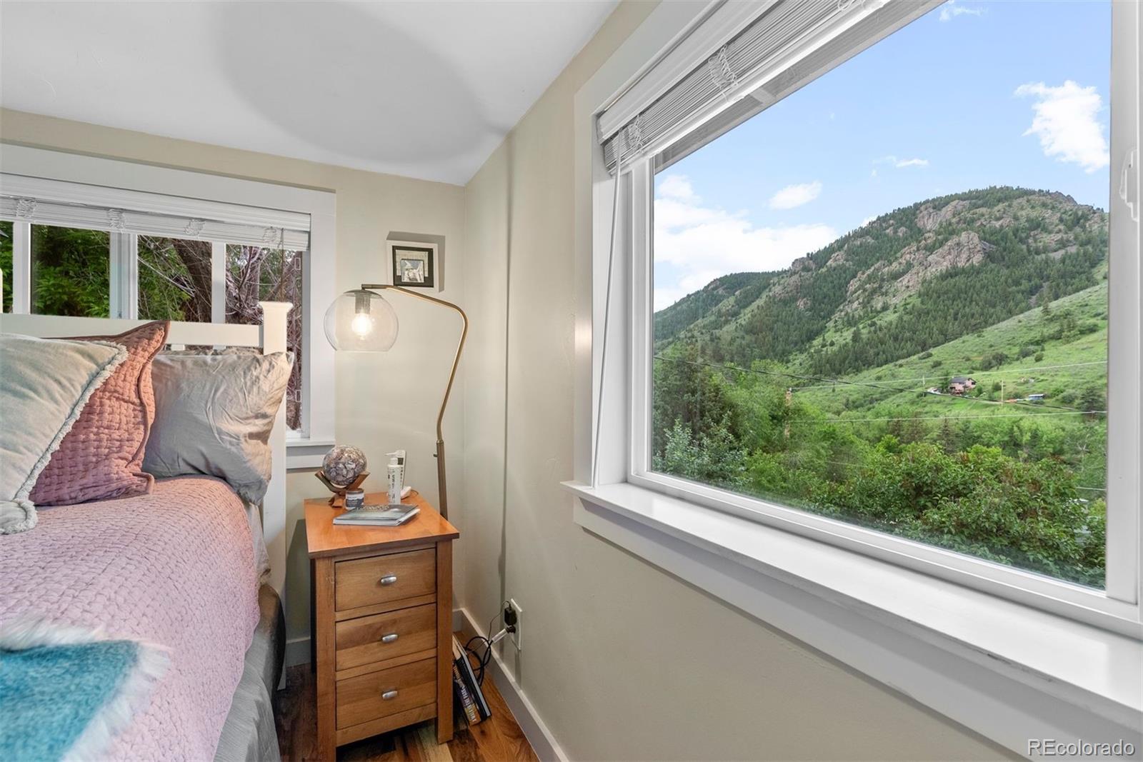 2874 SE Grapevine Road