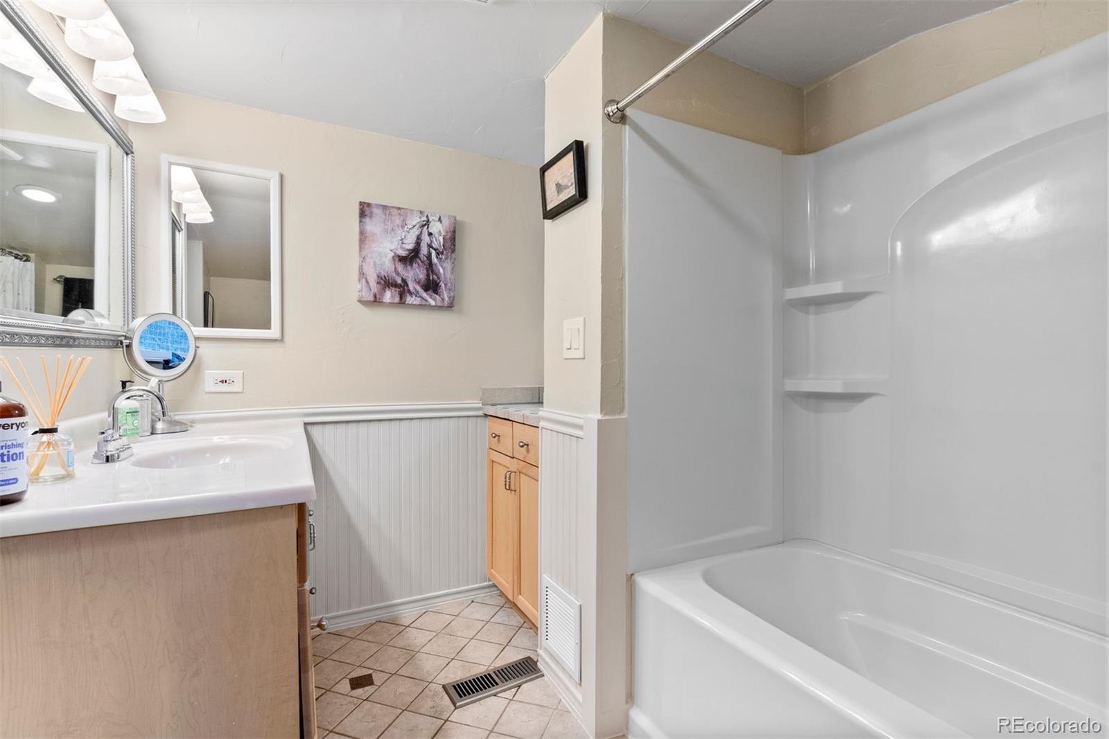 2874 SE Grapevine Road