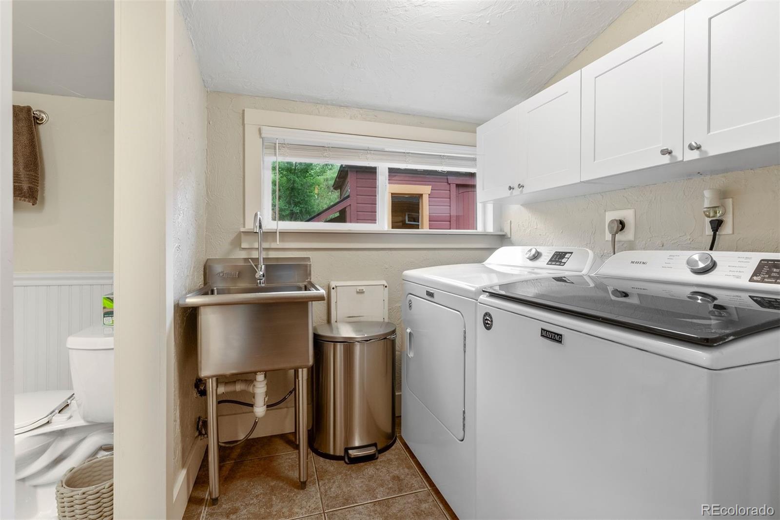 2874 SE Grapevine Road