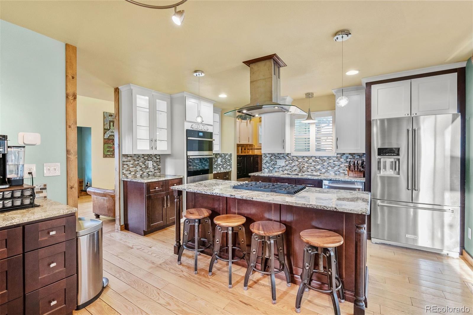 576 Bluebird Lane