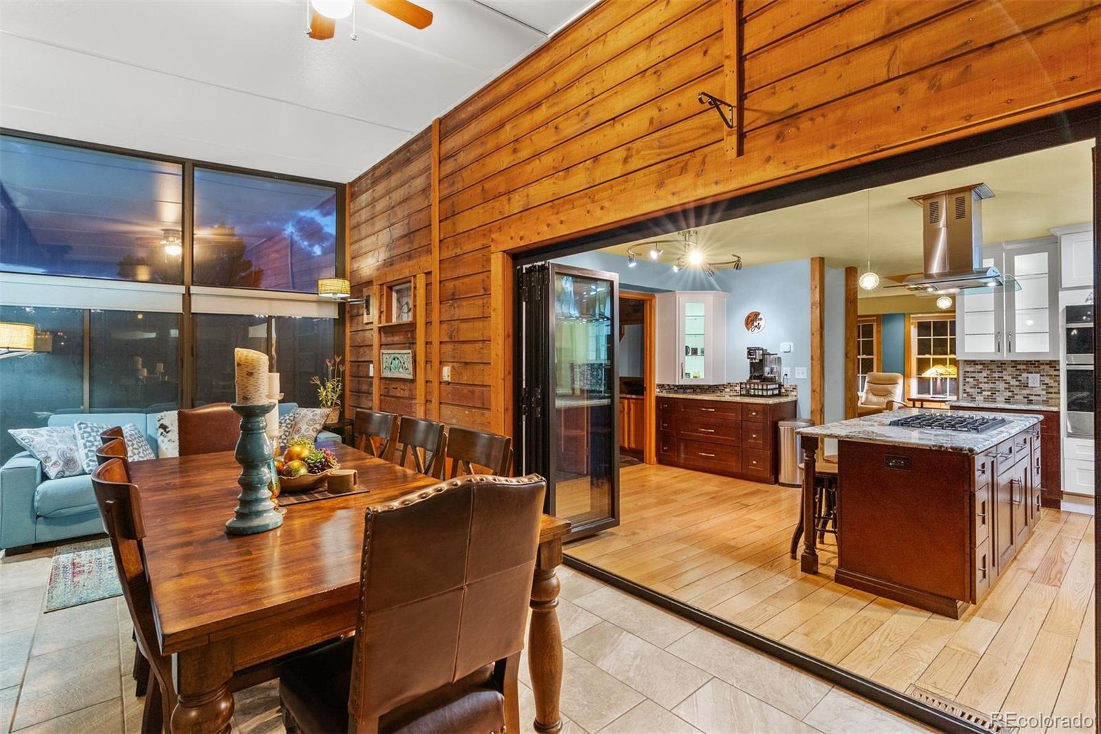 576 Bluebird Lane