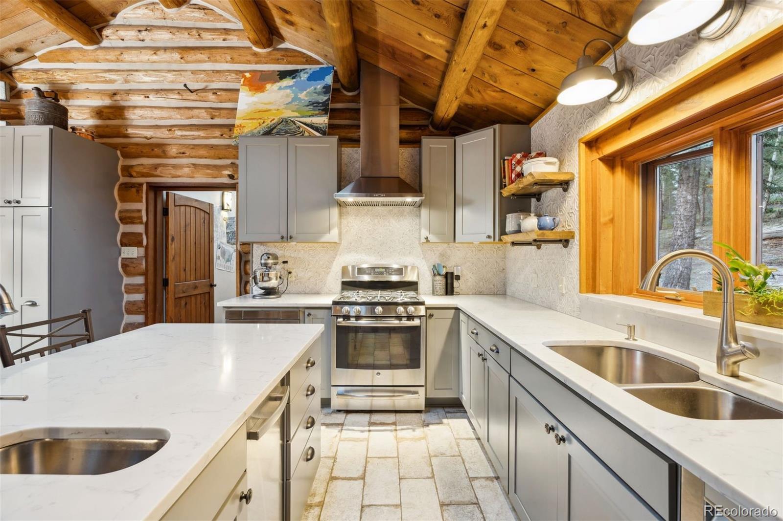 34100 Woodland Drive