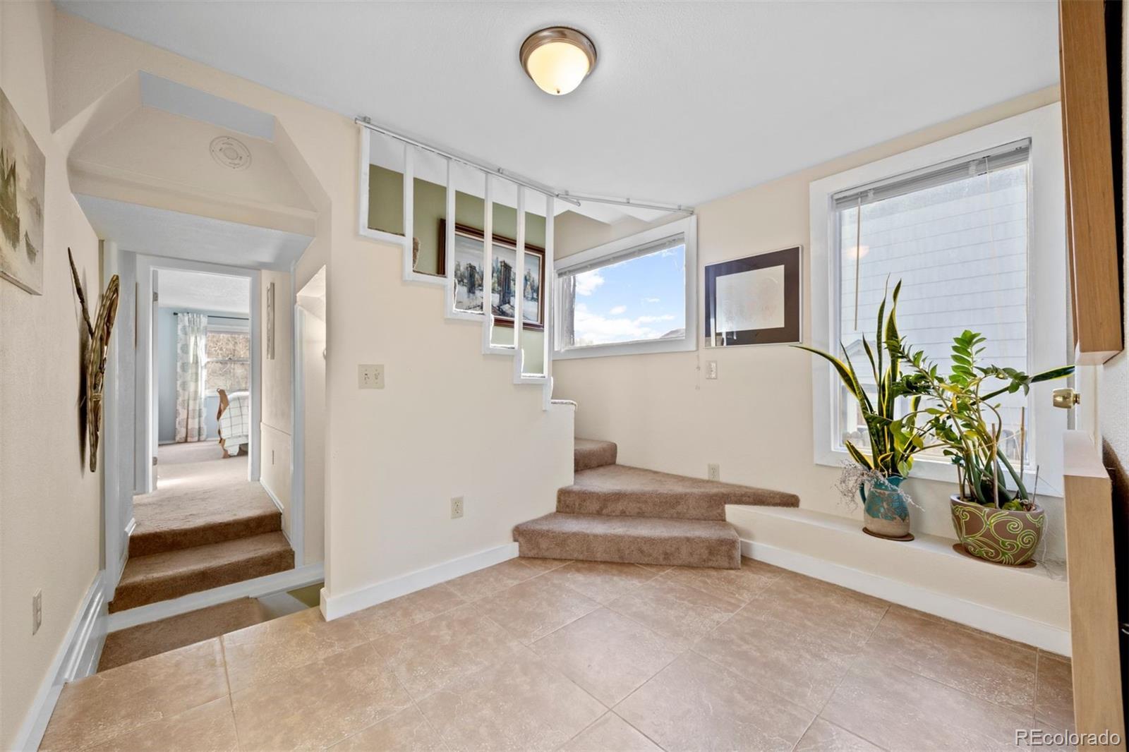 2041 Virginia Street