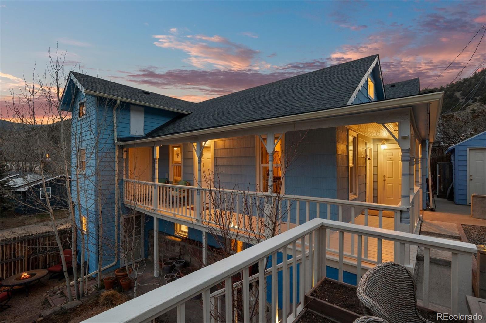 2041 Virginia Street