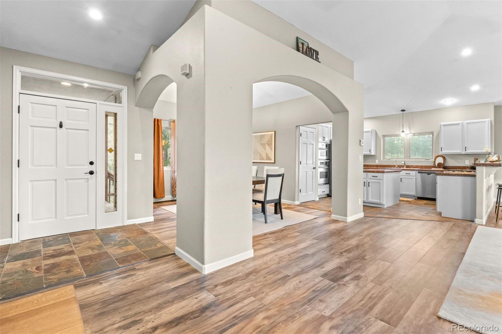3044 High Road