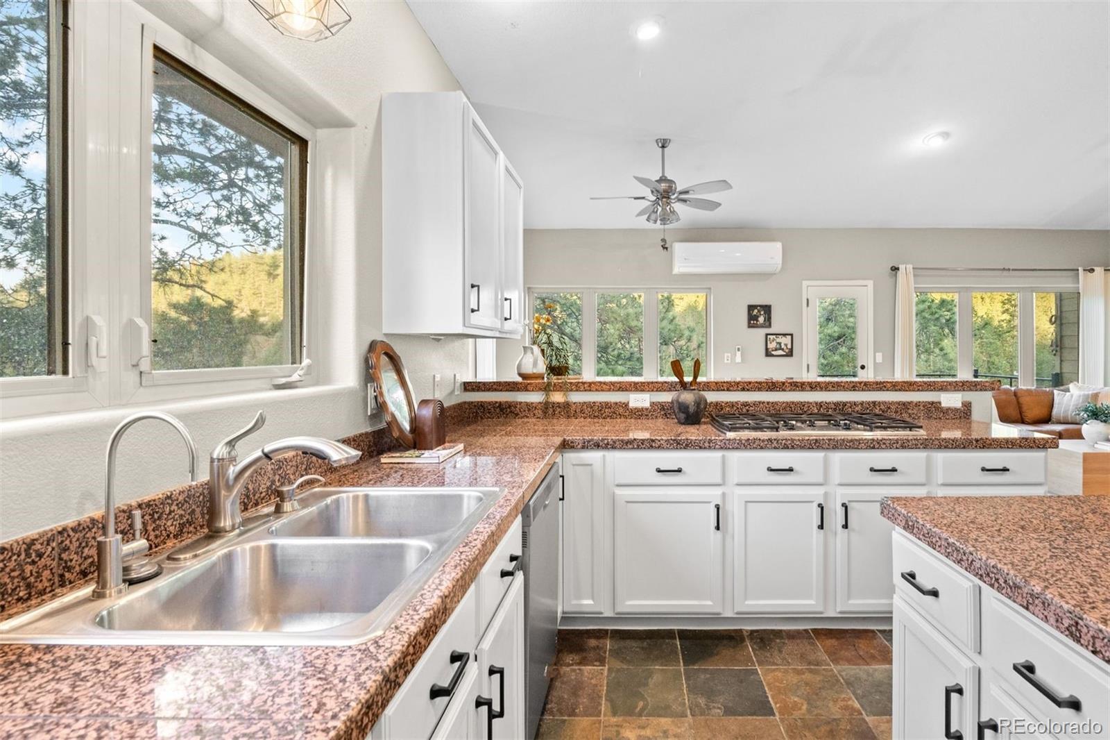 3044 High Road