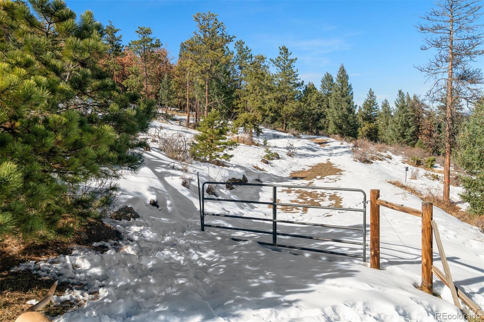 Evergreen Parkway