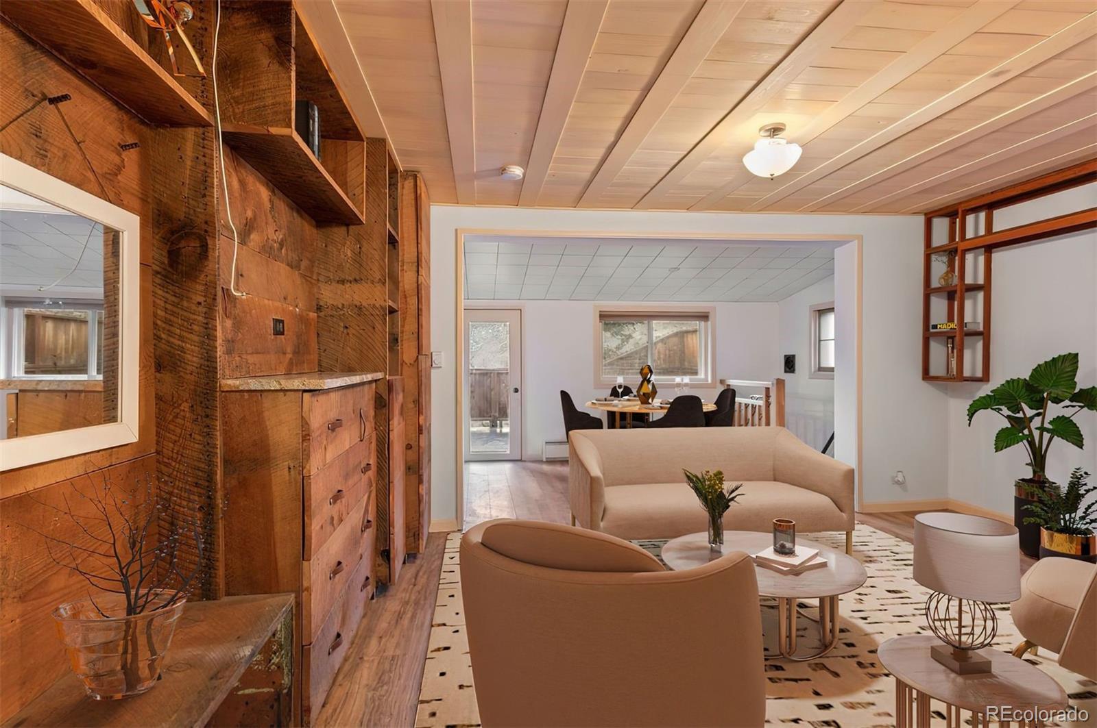 2855 SE Grapevine Road