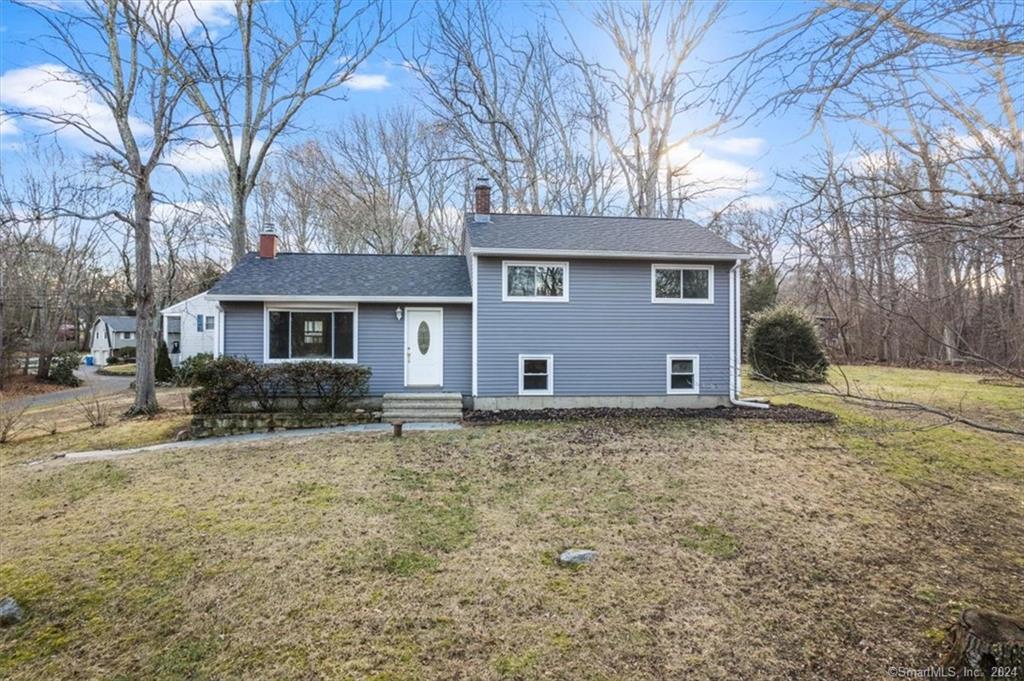 8 Woodland Drive