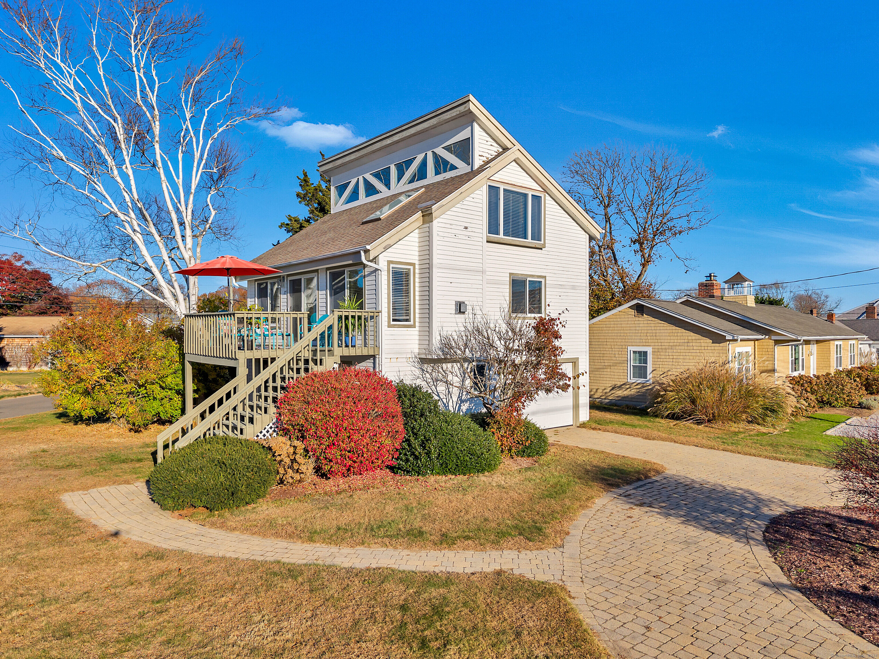 27 Hammock Road