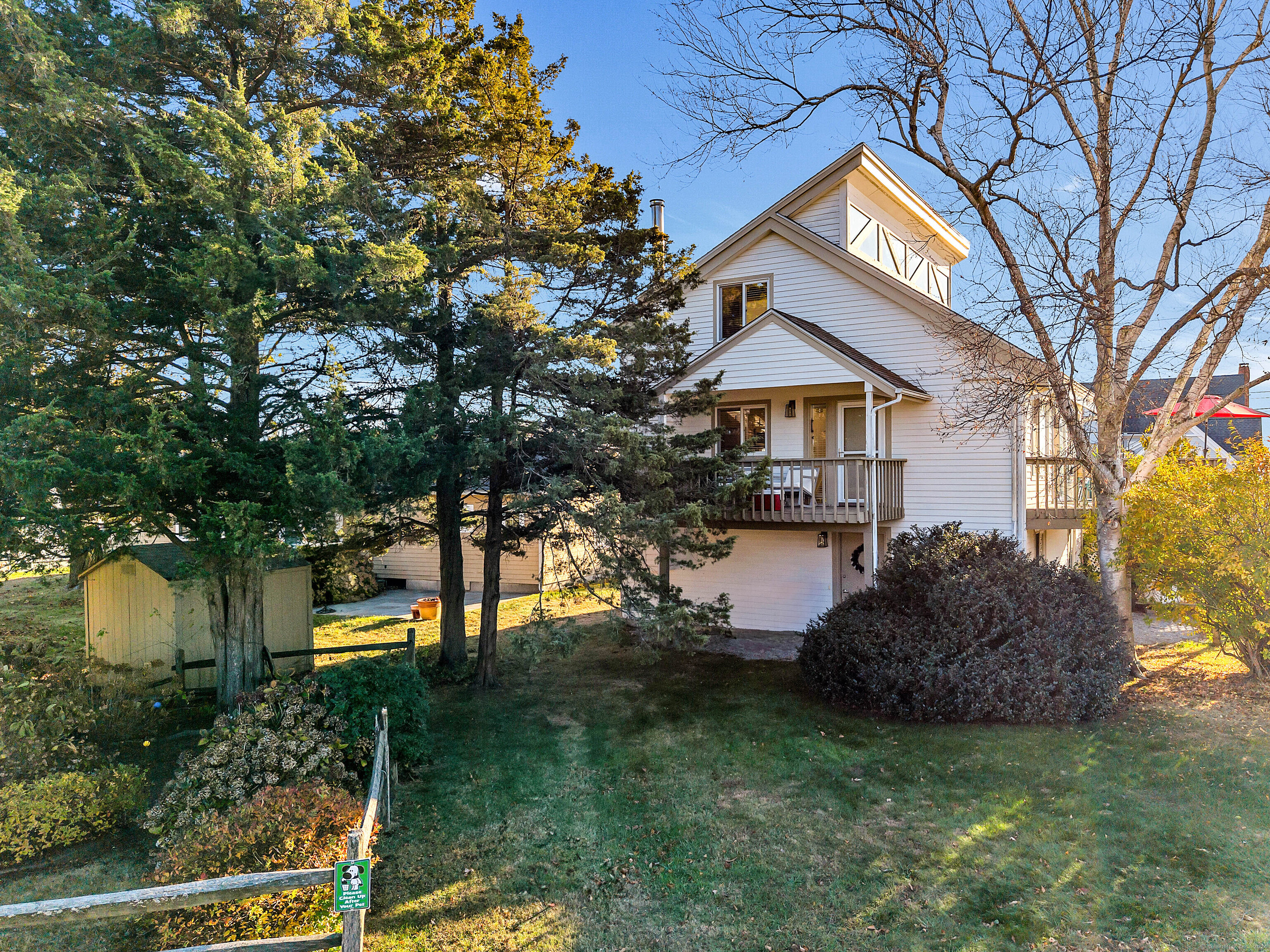 27 Hammock Road