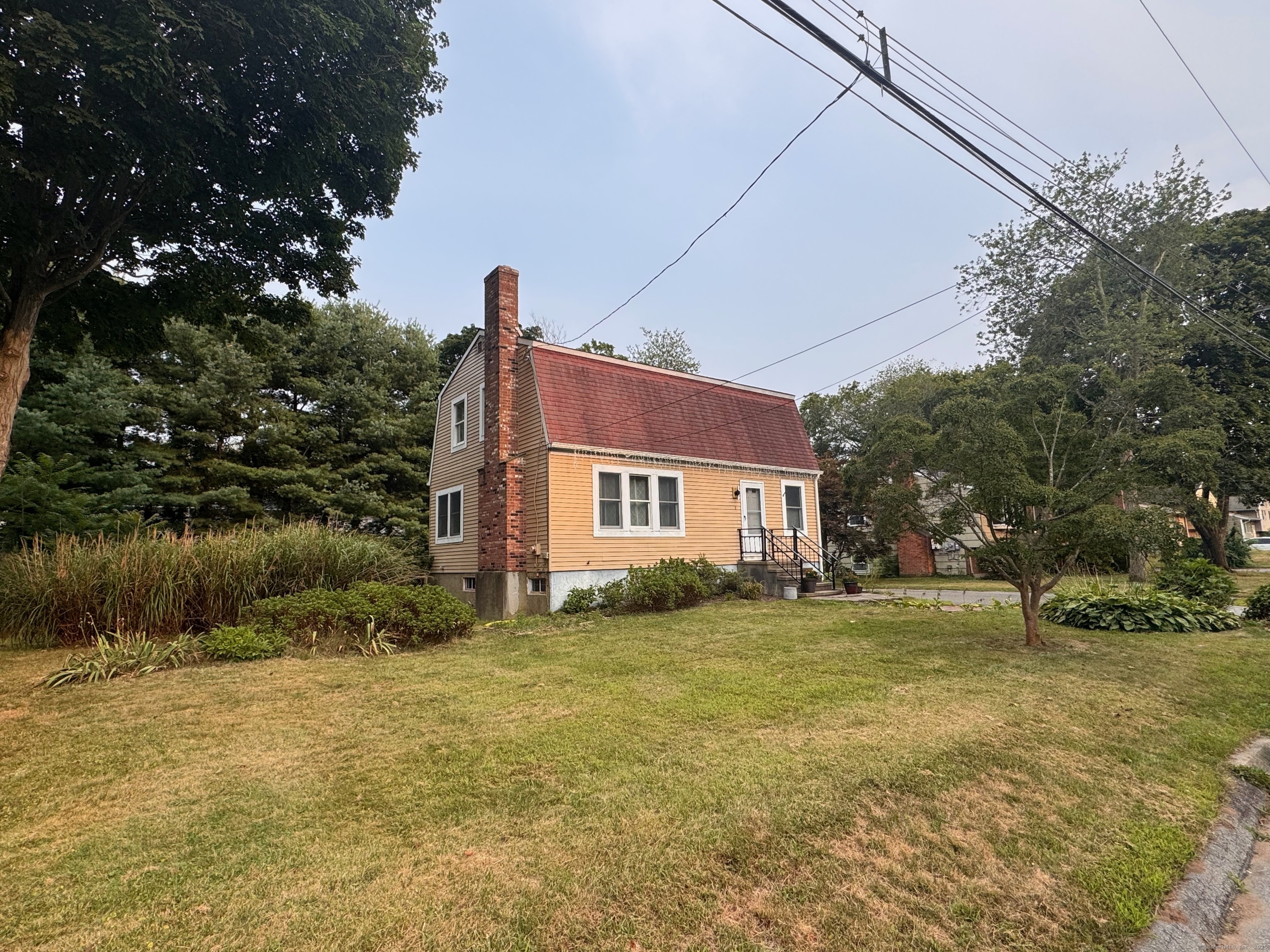 6 College Street
