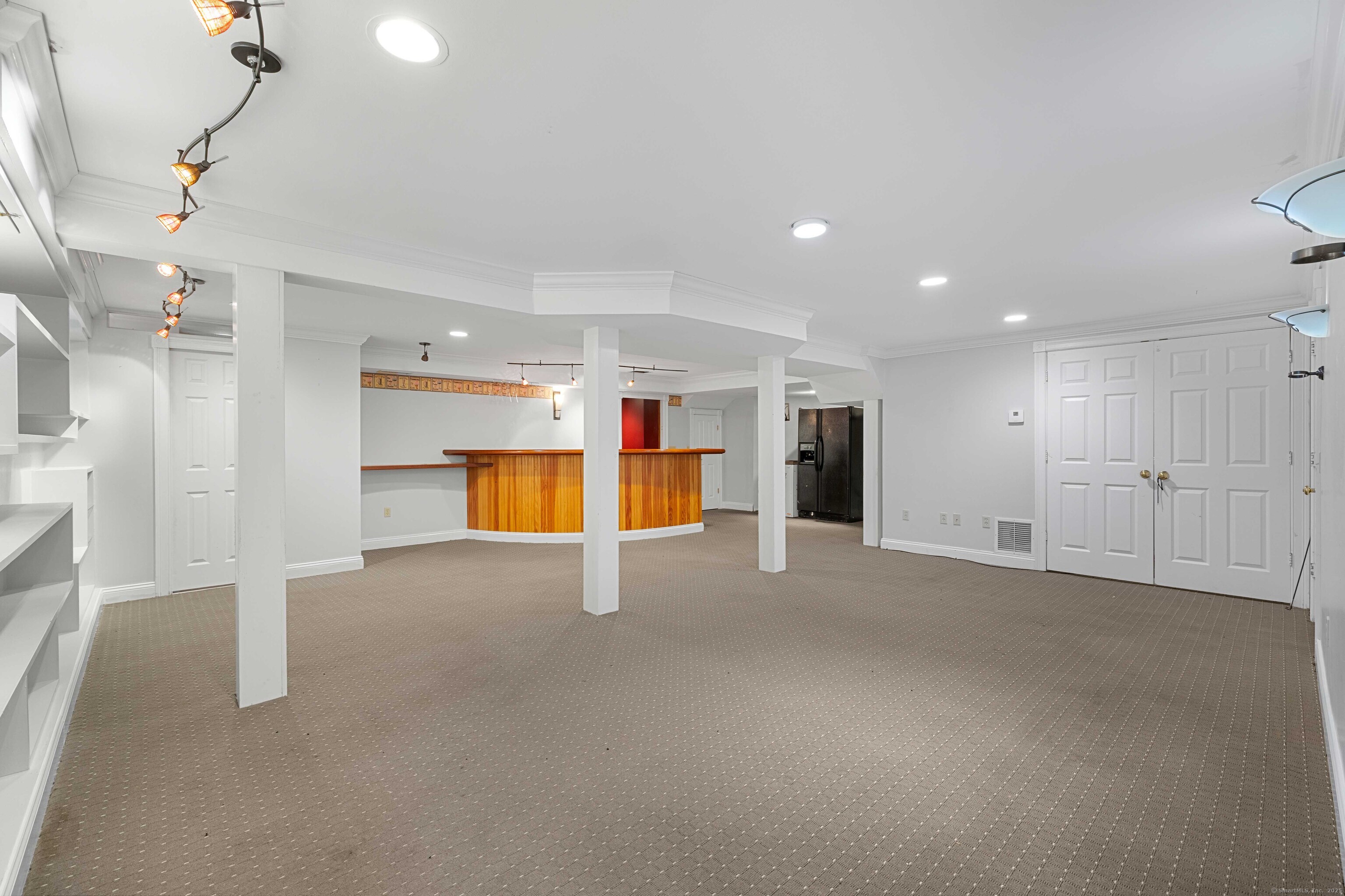23 Horsebarn Lane