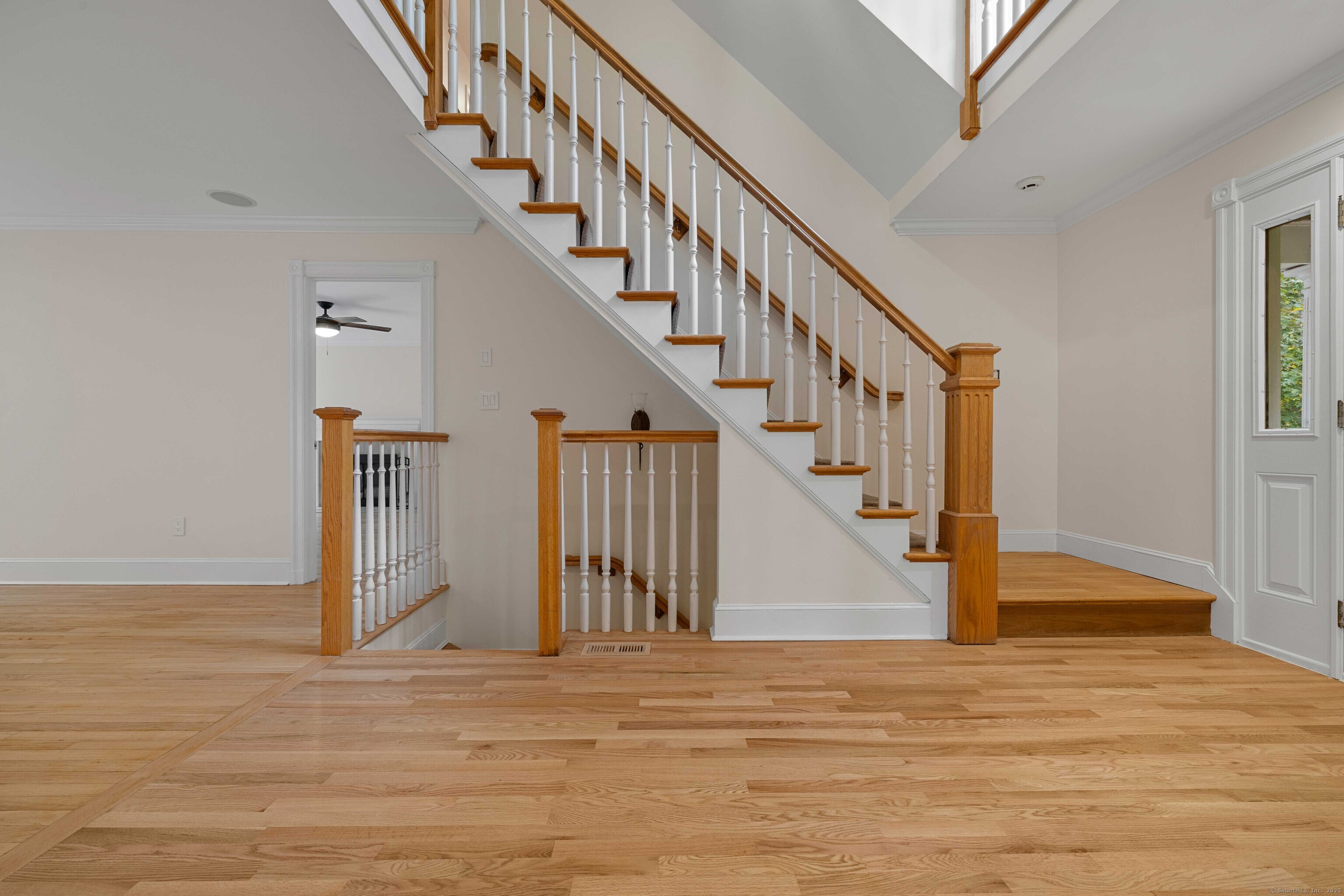 23 Horsebarn Lane