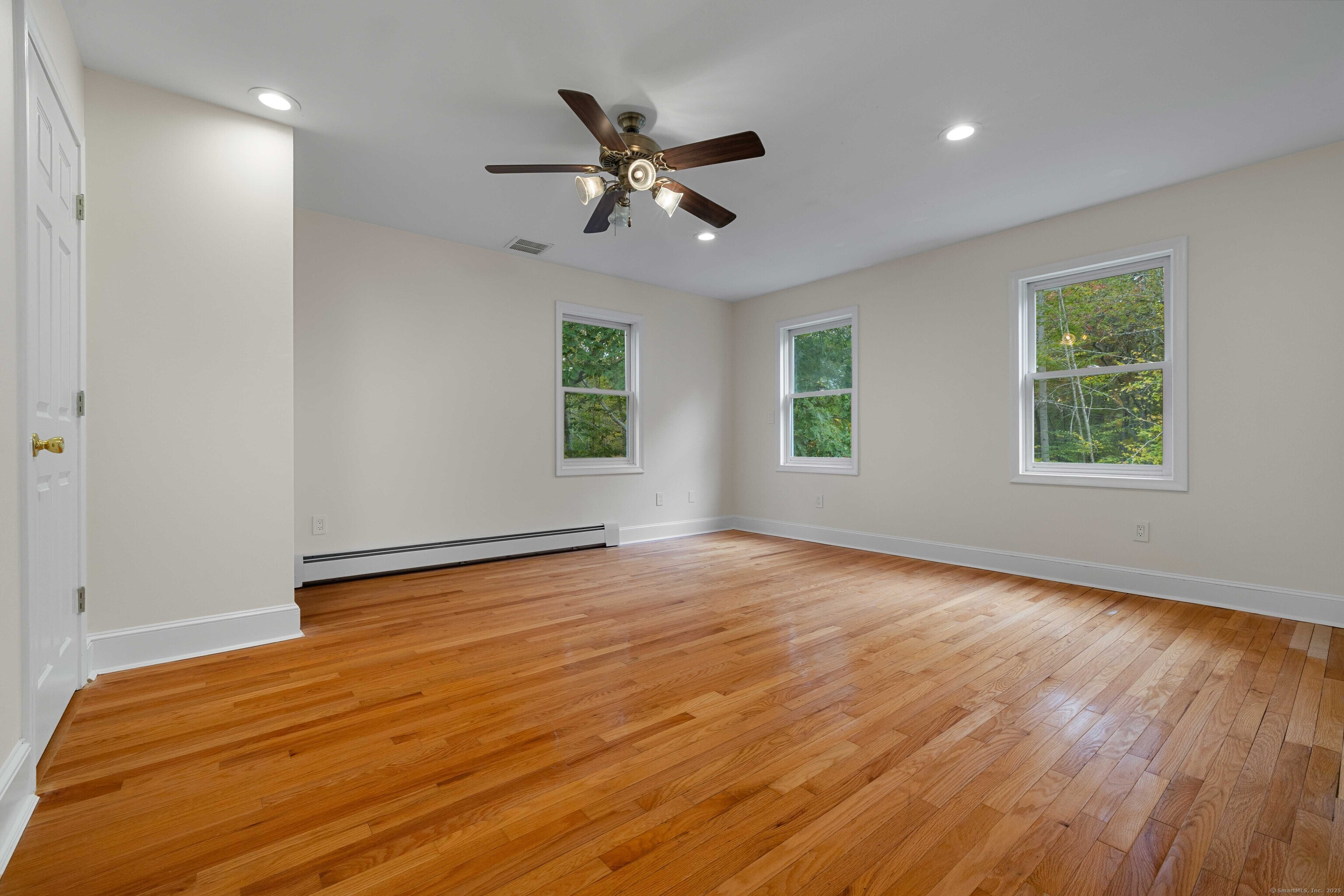23 Horsebarn Lane