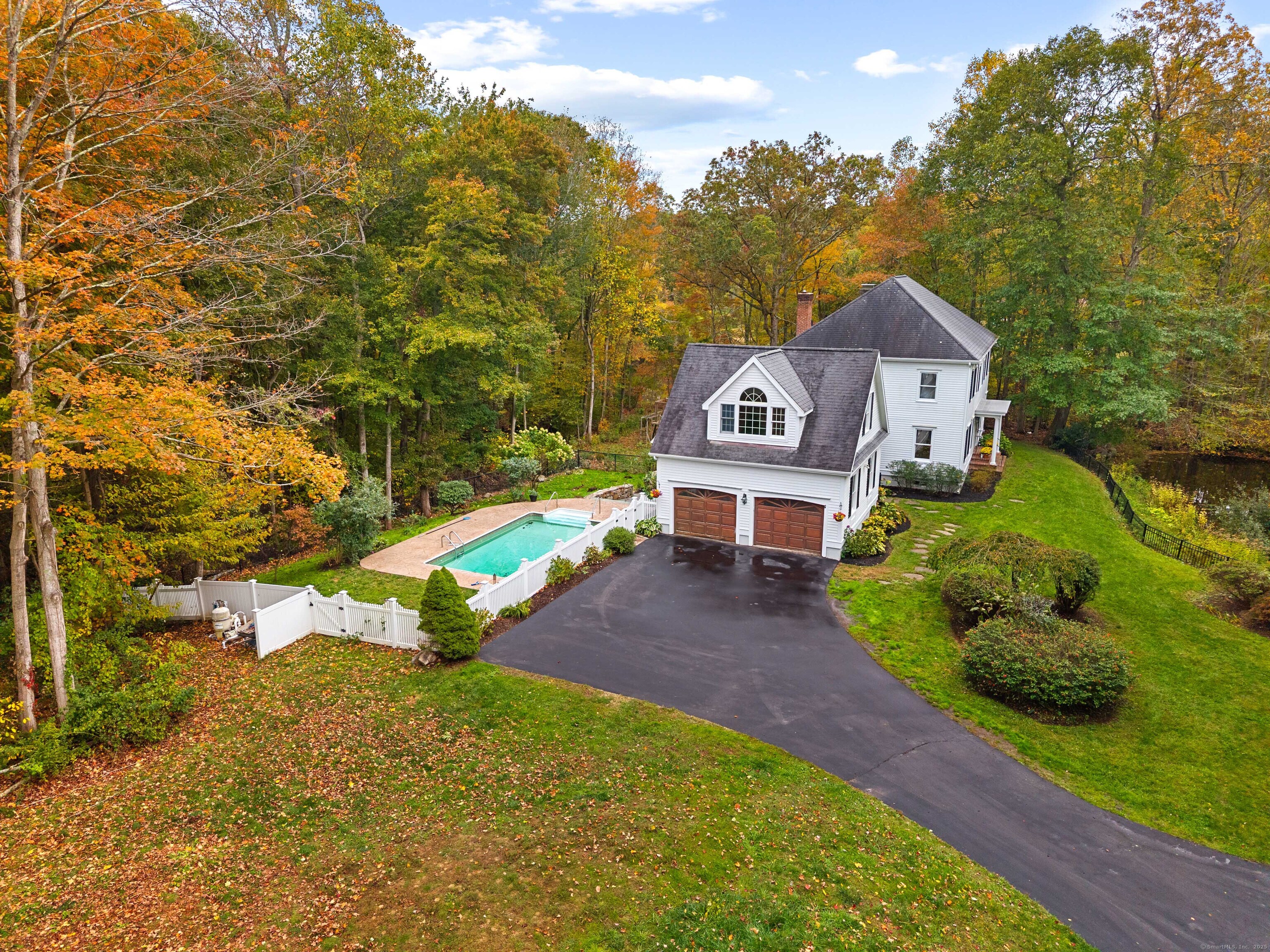 23 Horsebarn Lane
