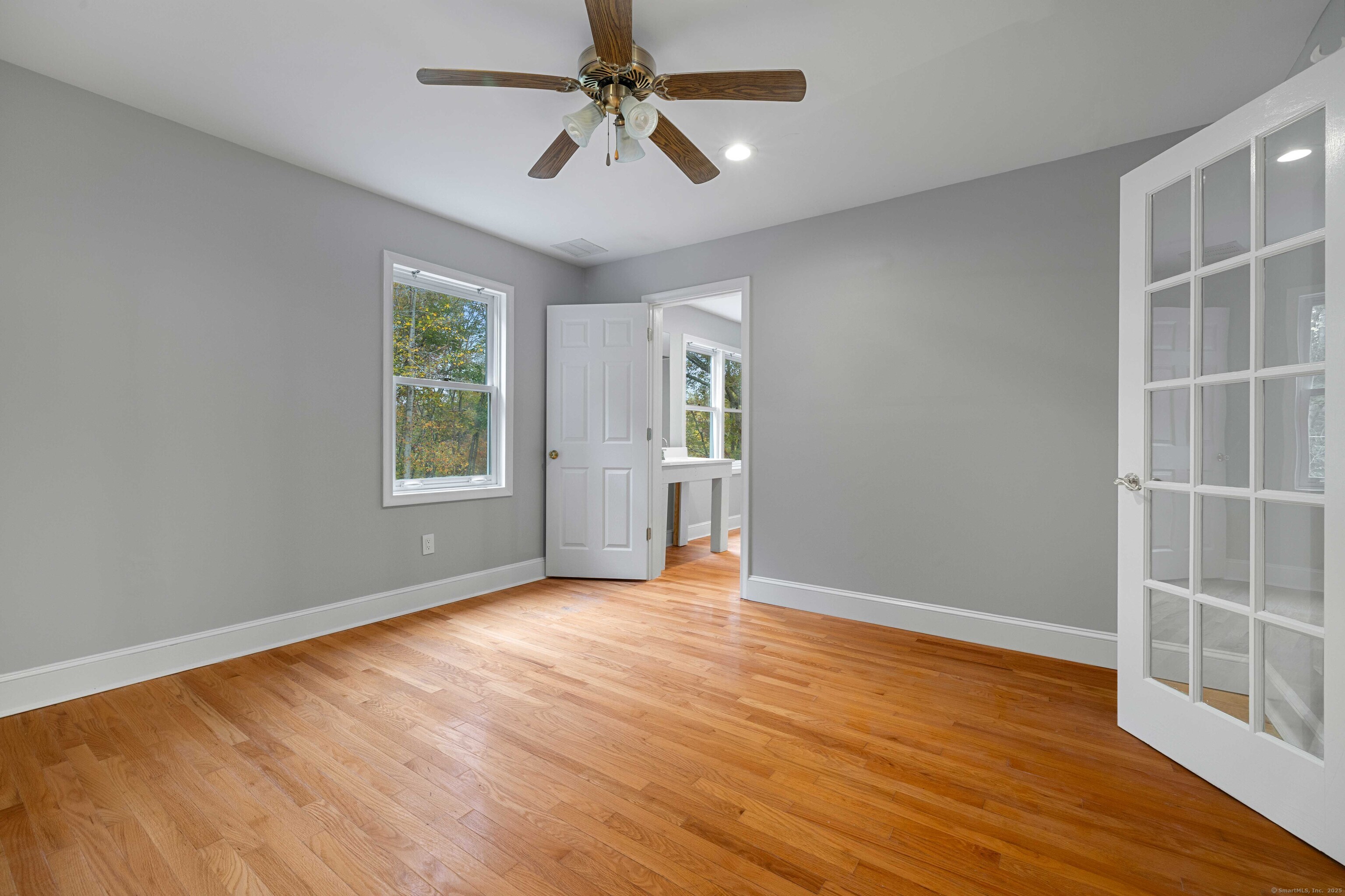23 Horsebarn Lane
