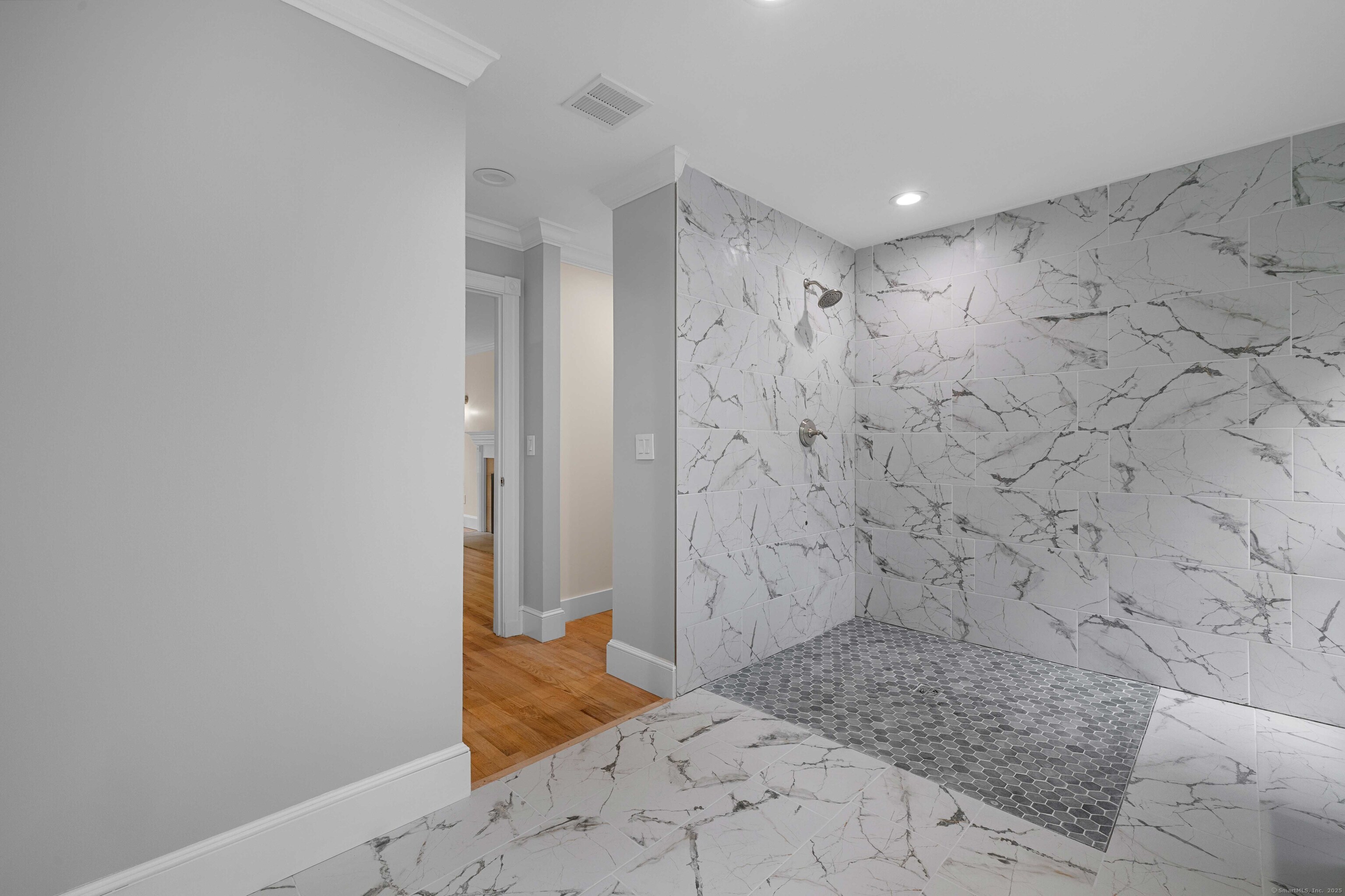 23 Horsebarn Lane