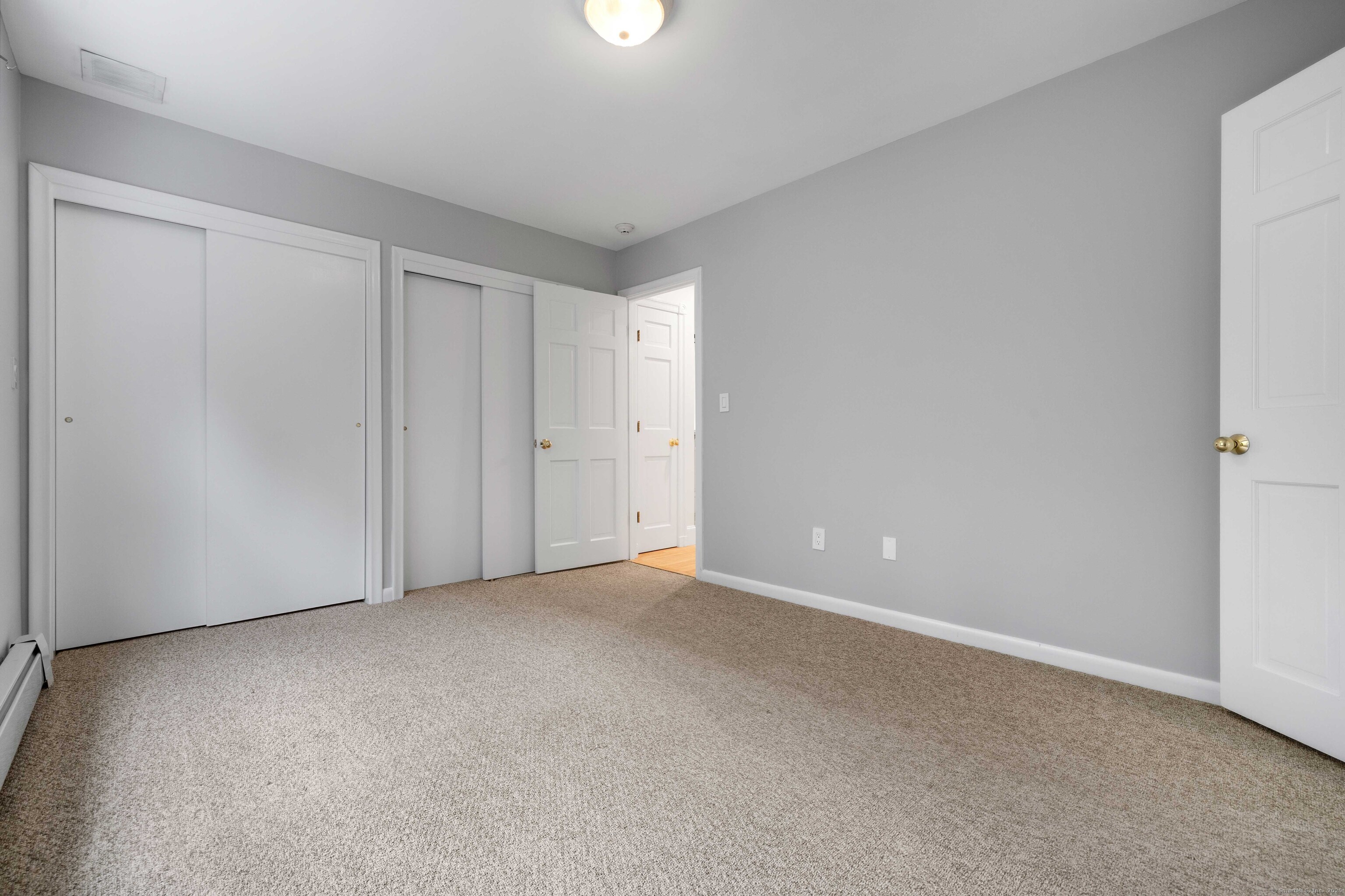 23 Horsebarn Lane