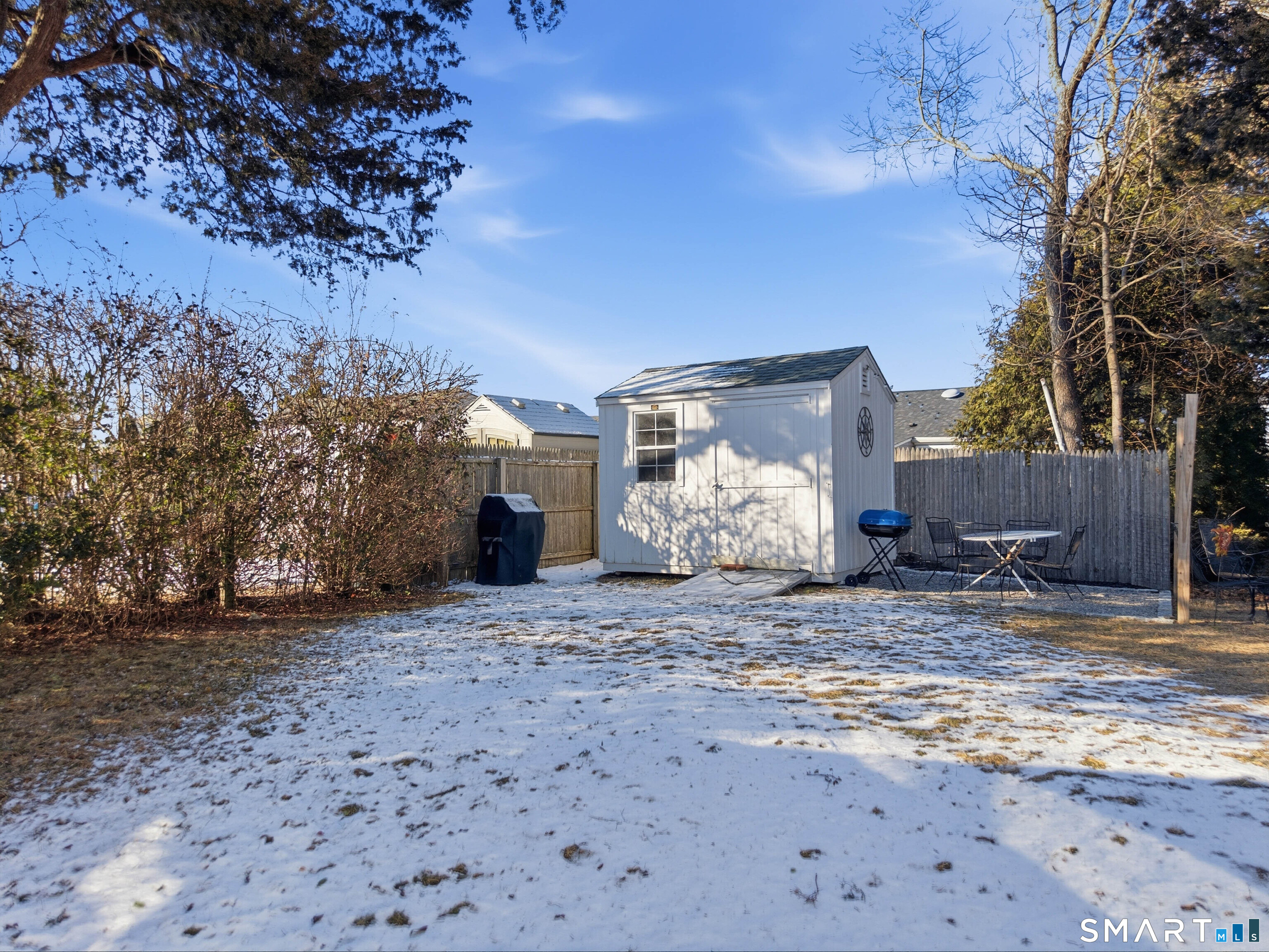 49 + 51 Uncas Road