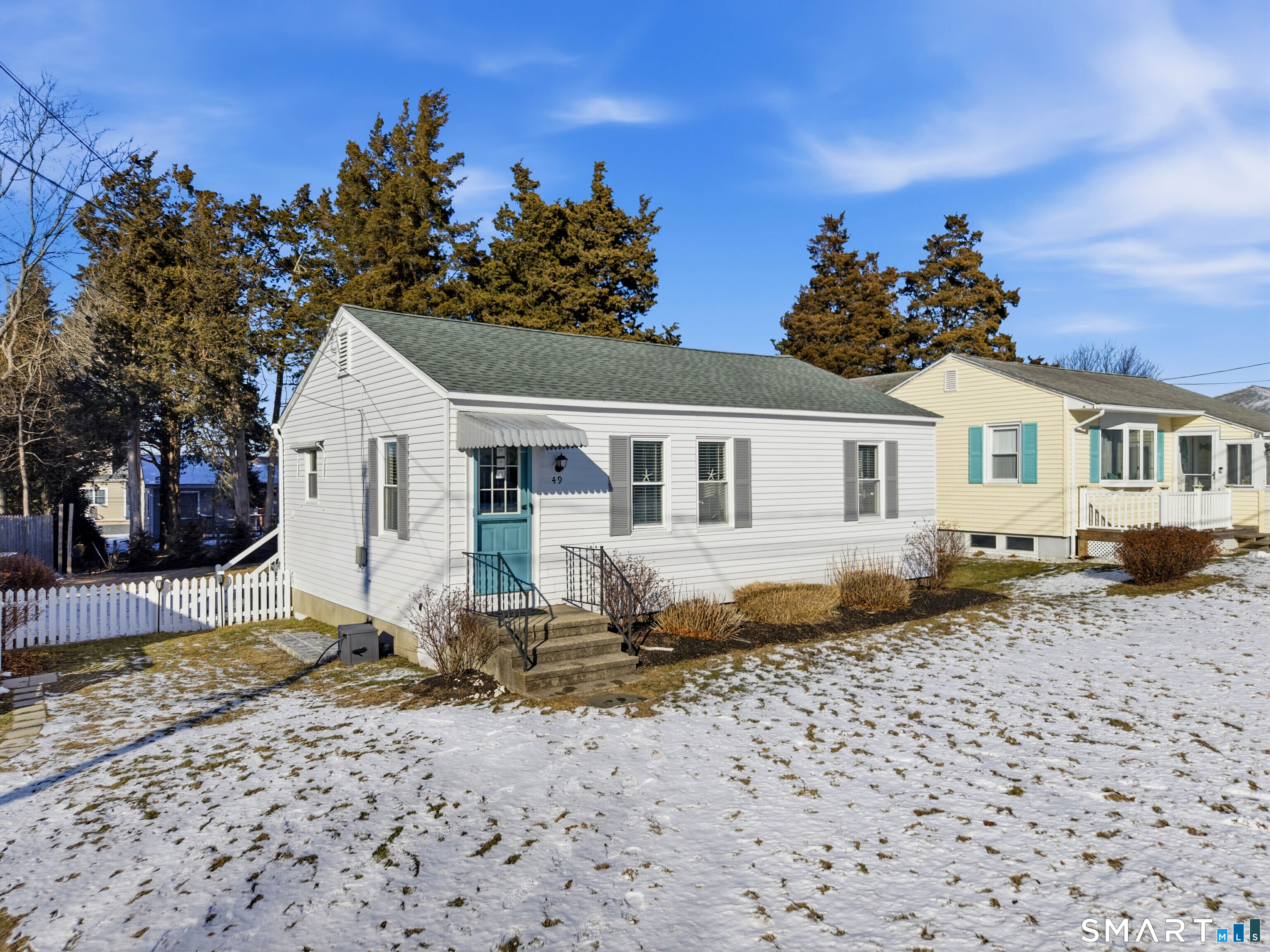 49 + 51 Uncas Road