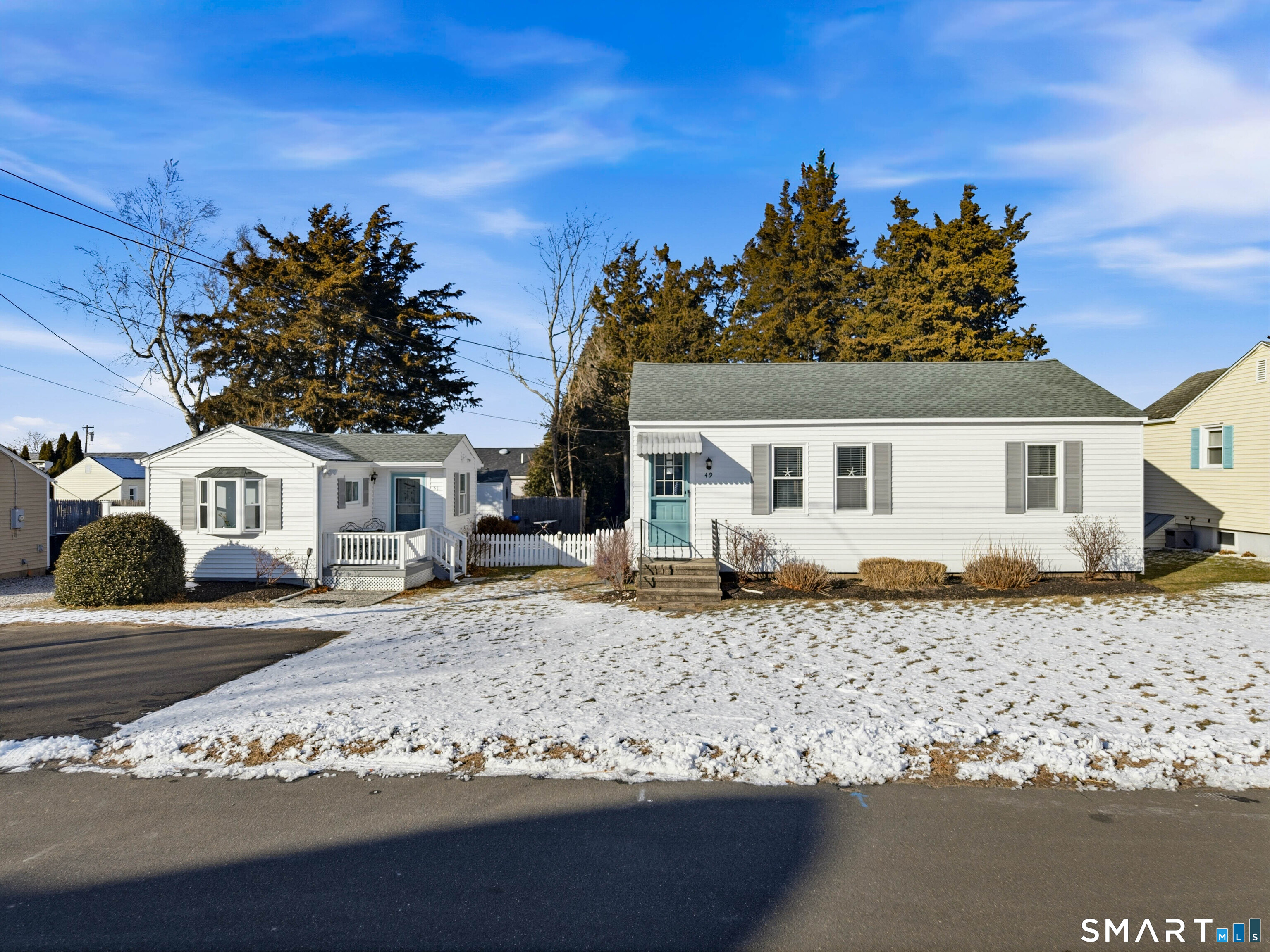 49 + 51 Uncas Road