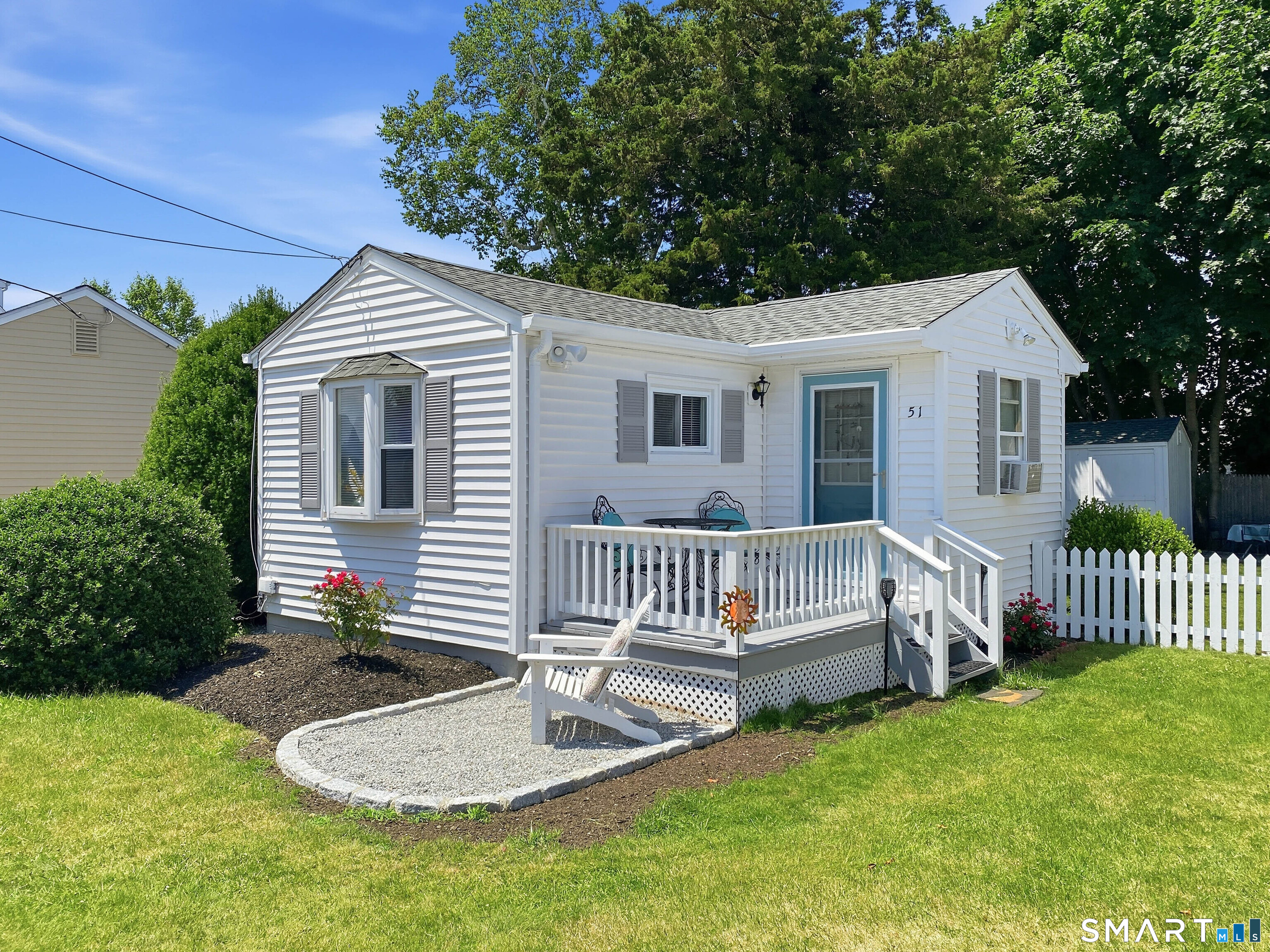 49 + 51 Uncas Road