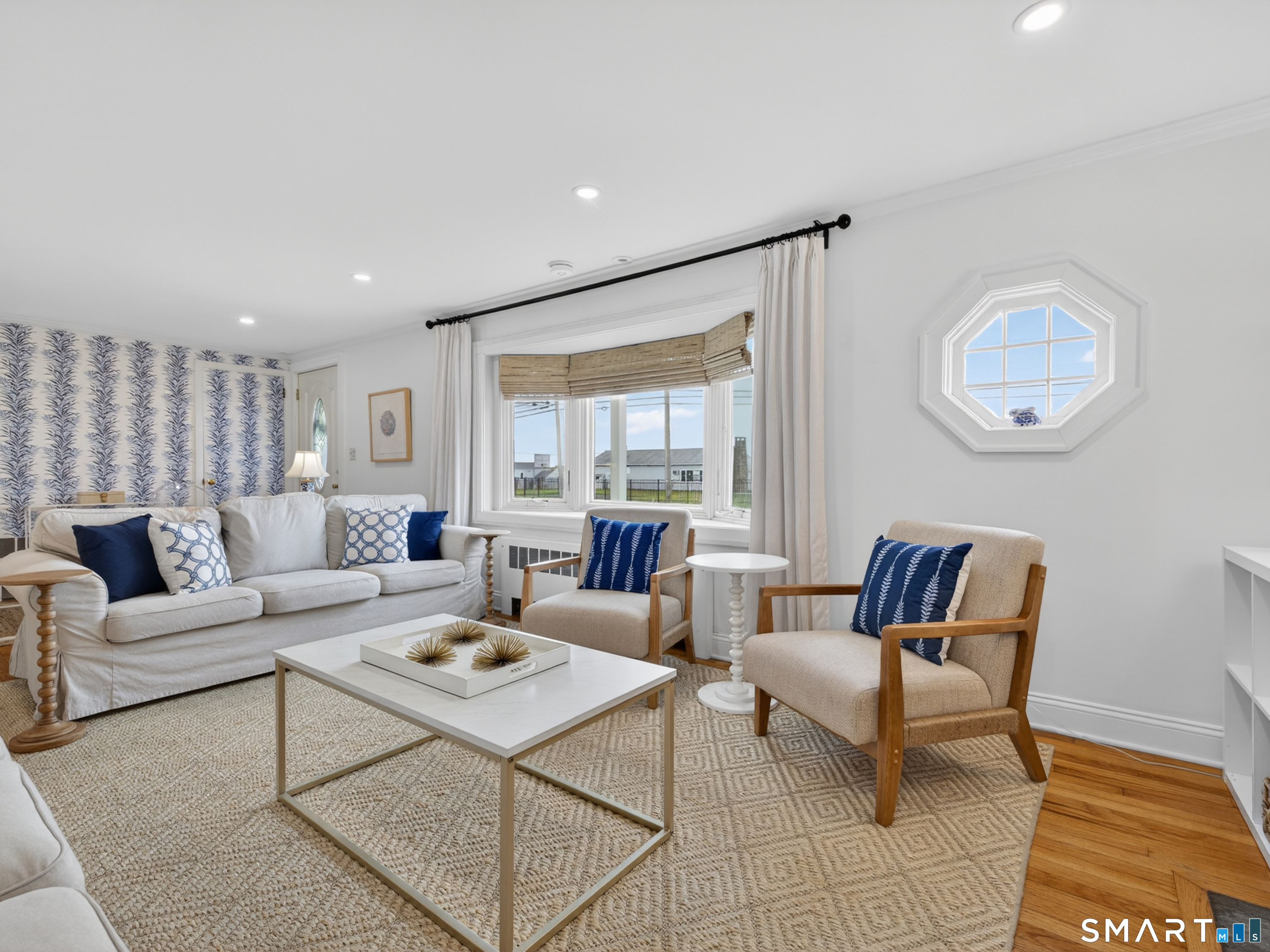 21 Riverside Drive