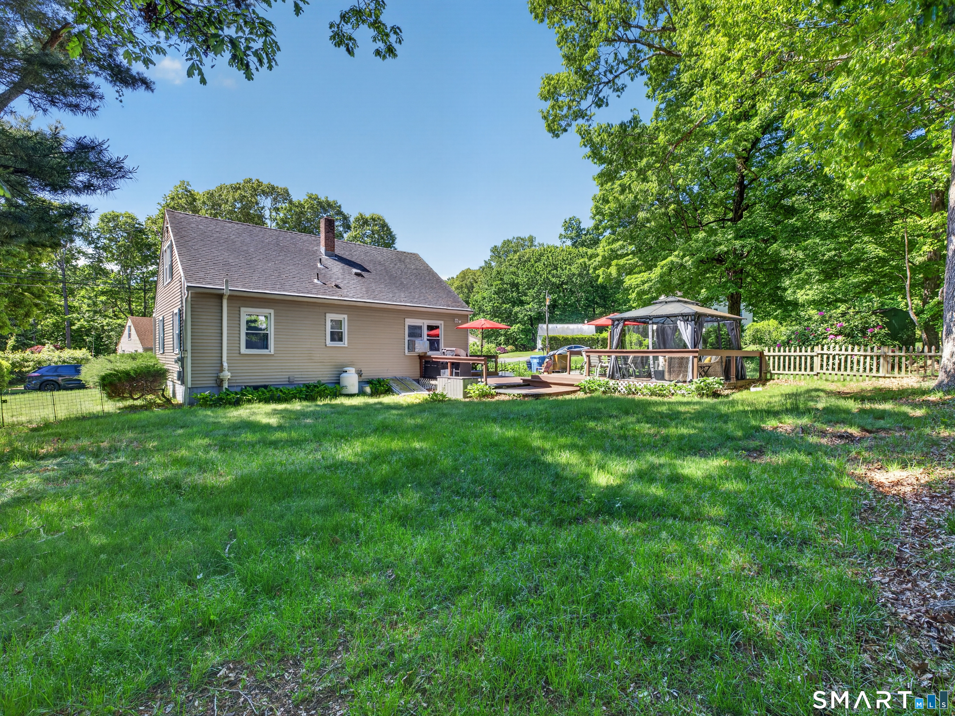 14 Oakwood Lane