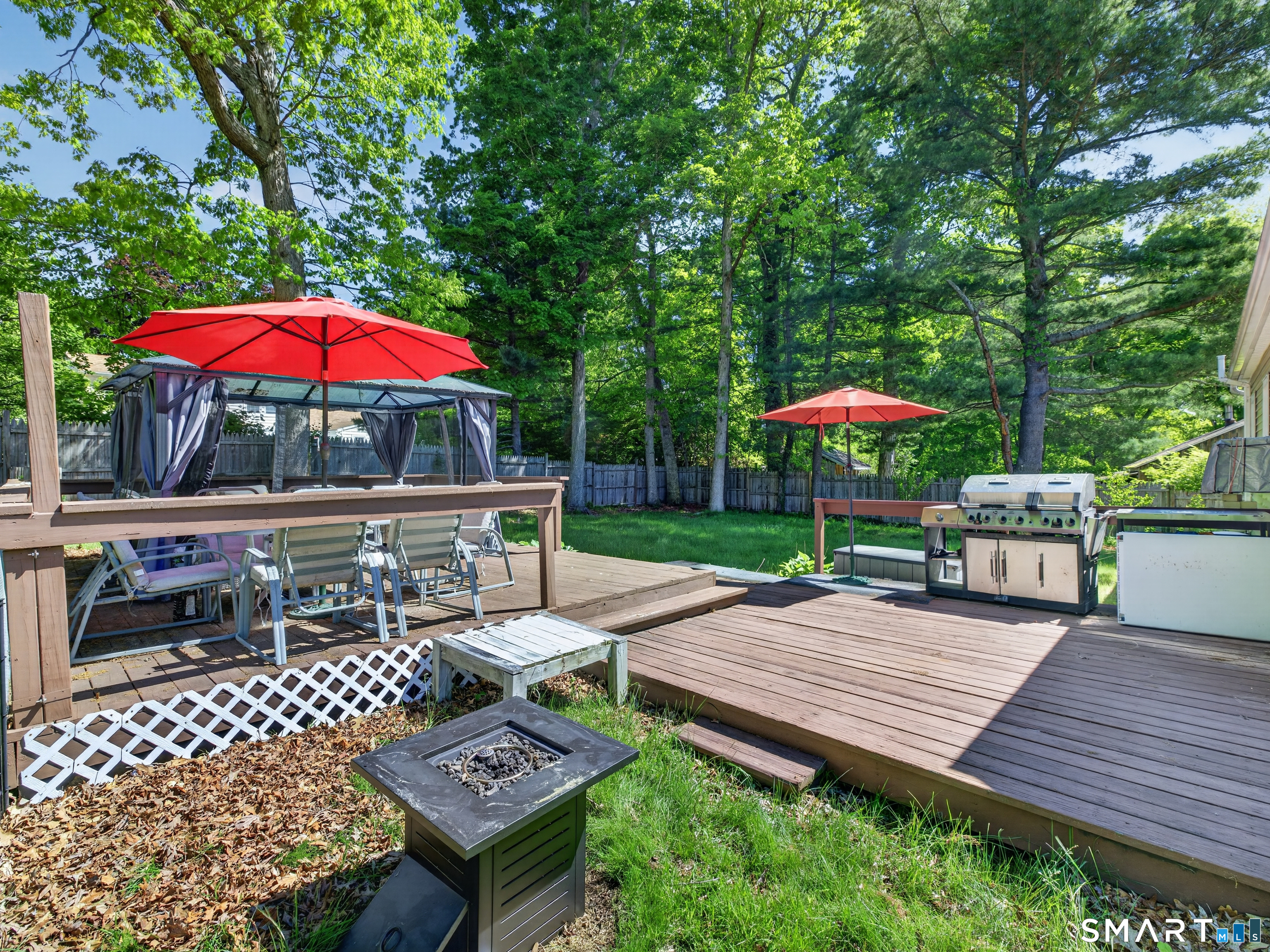 14 Oakwood Lane