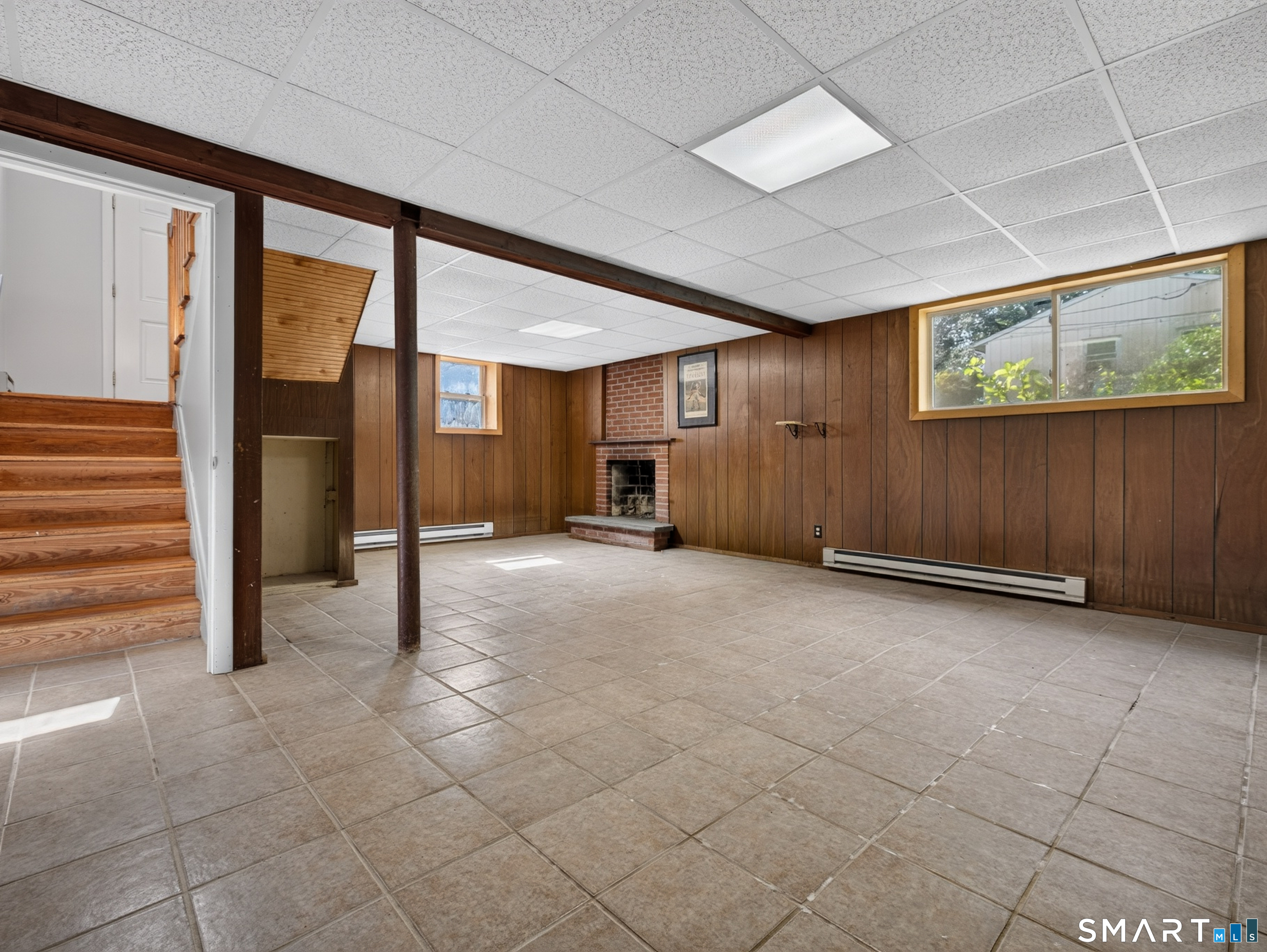 6 Hemlock Circle
