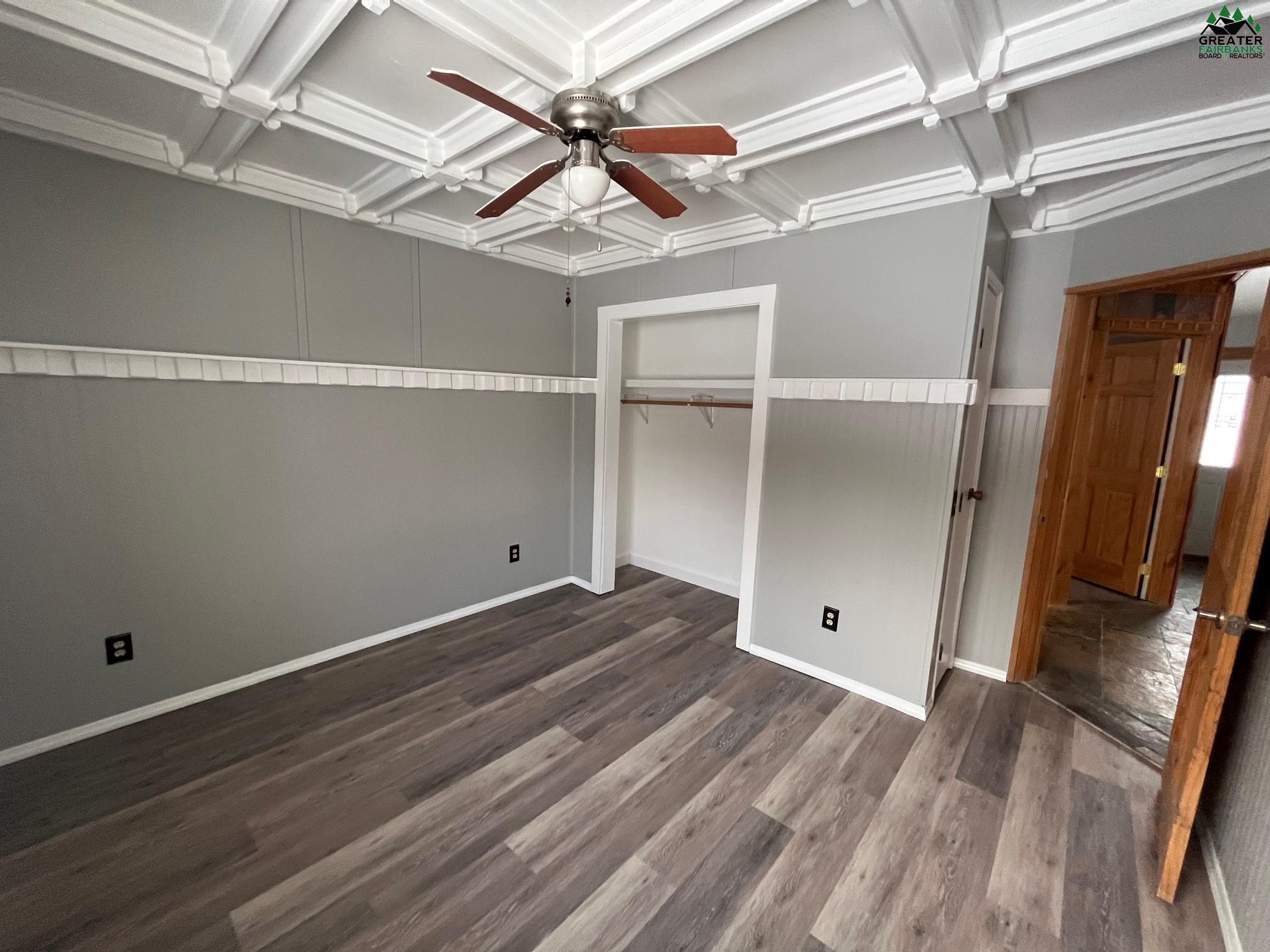 2196 PLANTERS LANE