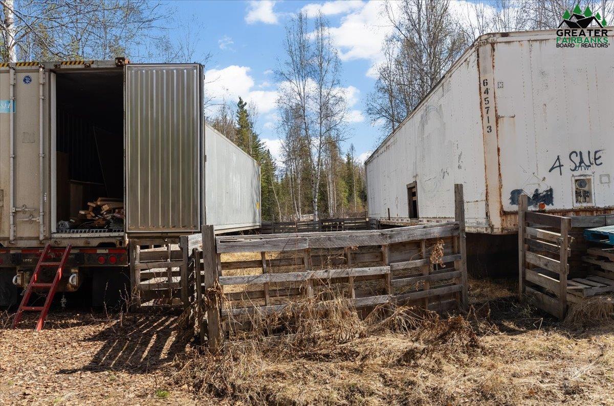 704 ADVENTURE ROAD