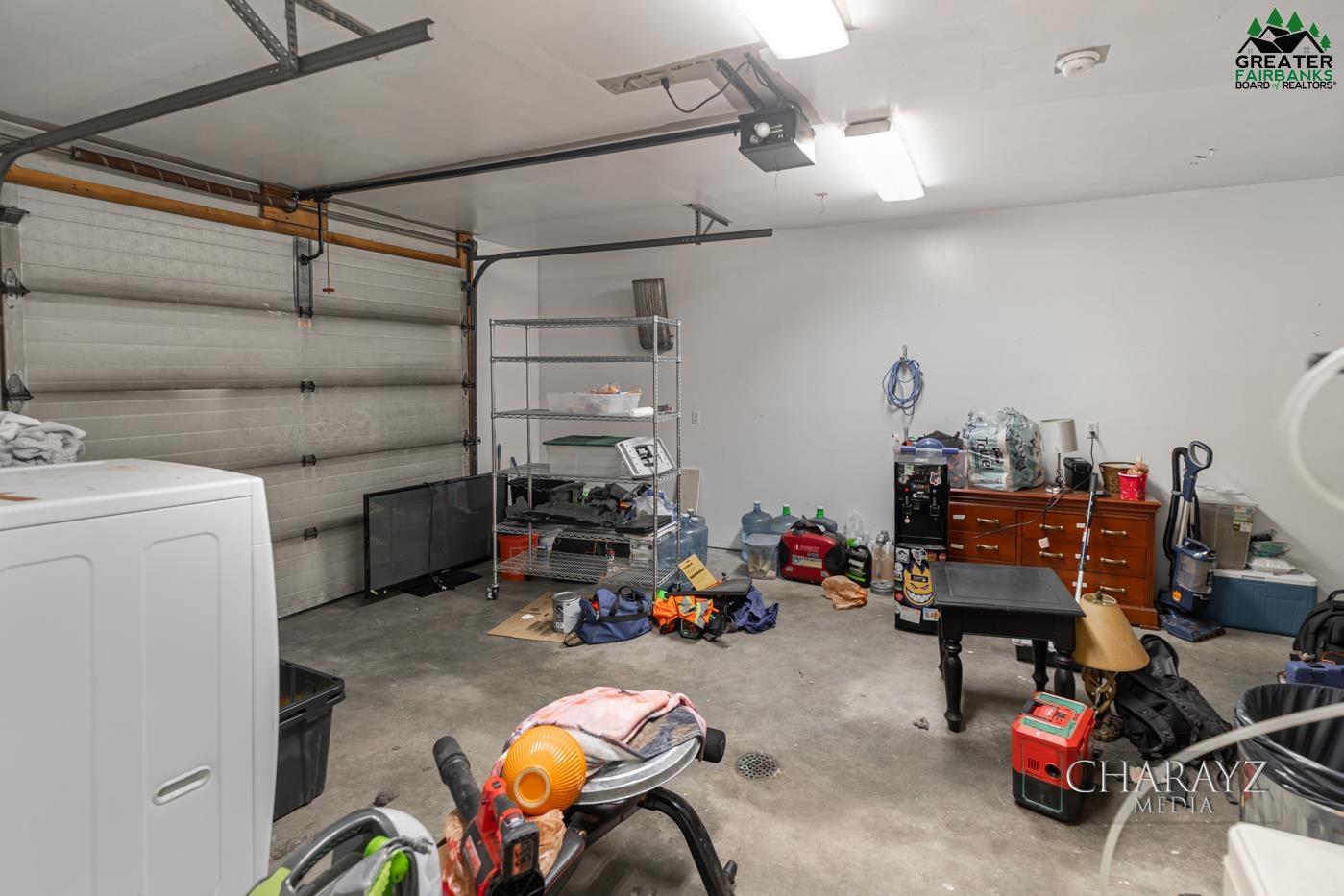 3790 HELENSDALE AVENUE