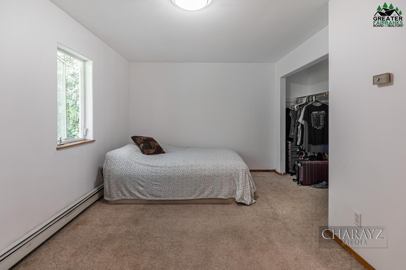 3790 HELENSDALE AVENUE