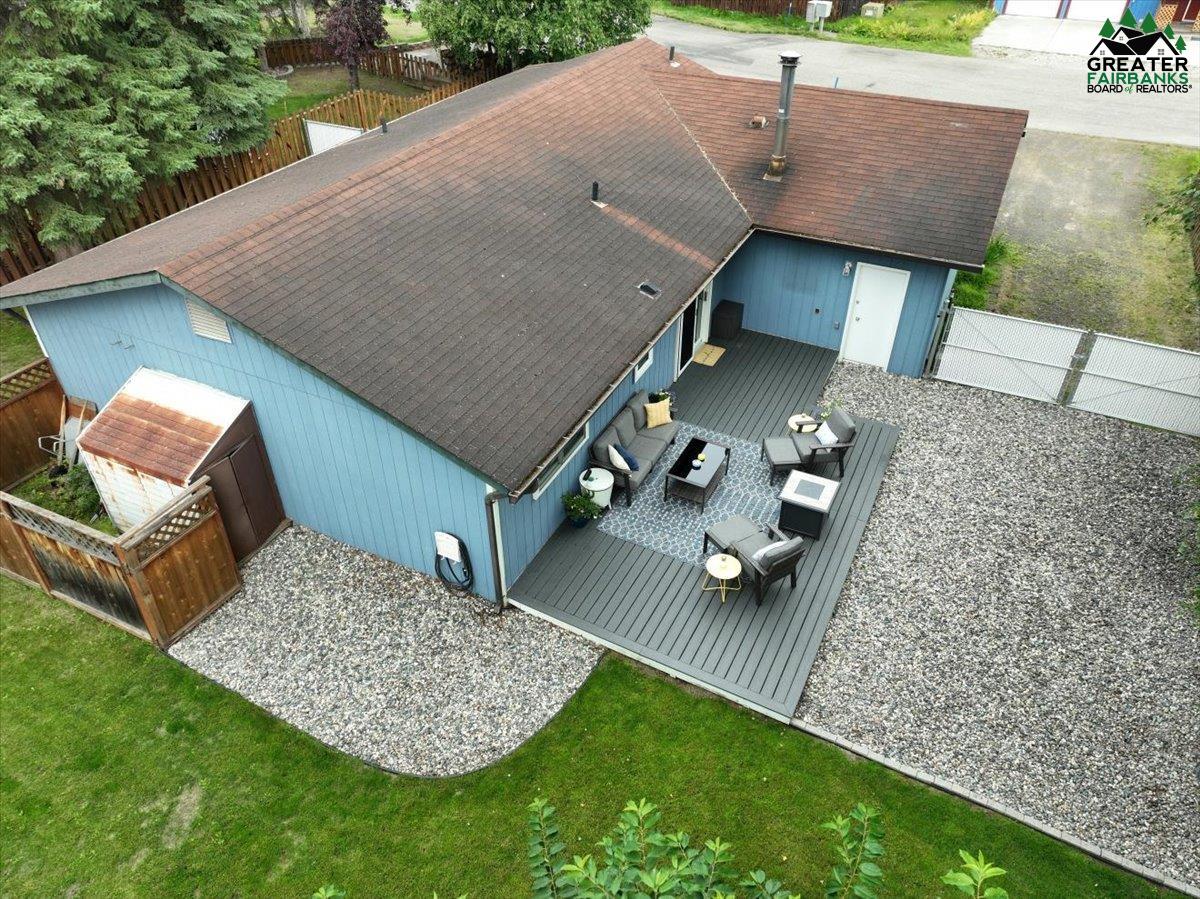 321 CARLTON DRIVE